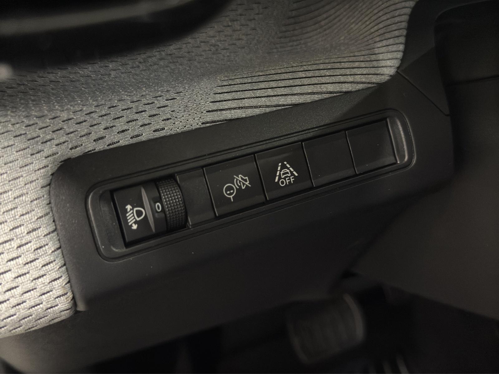 CITROEN C3 1.2 Hybrid Edition Tricolore Automat-image-7