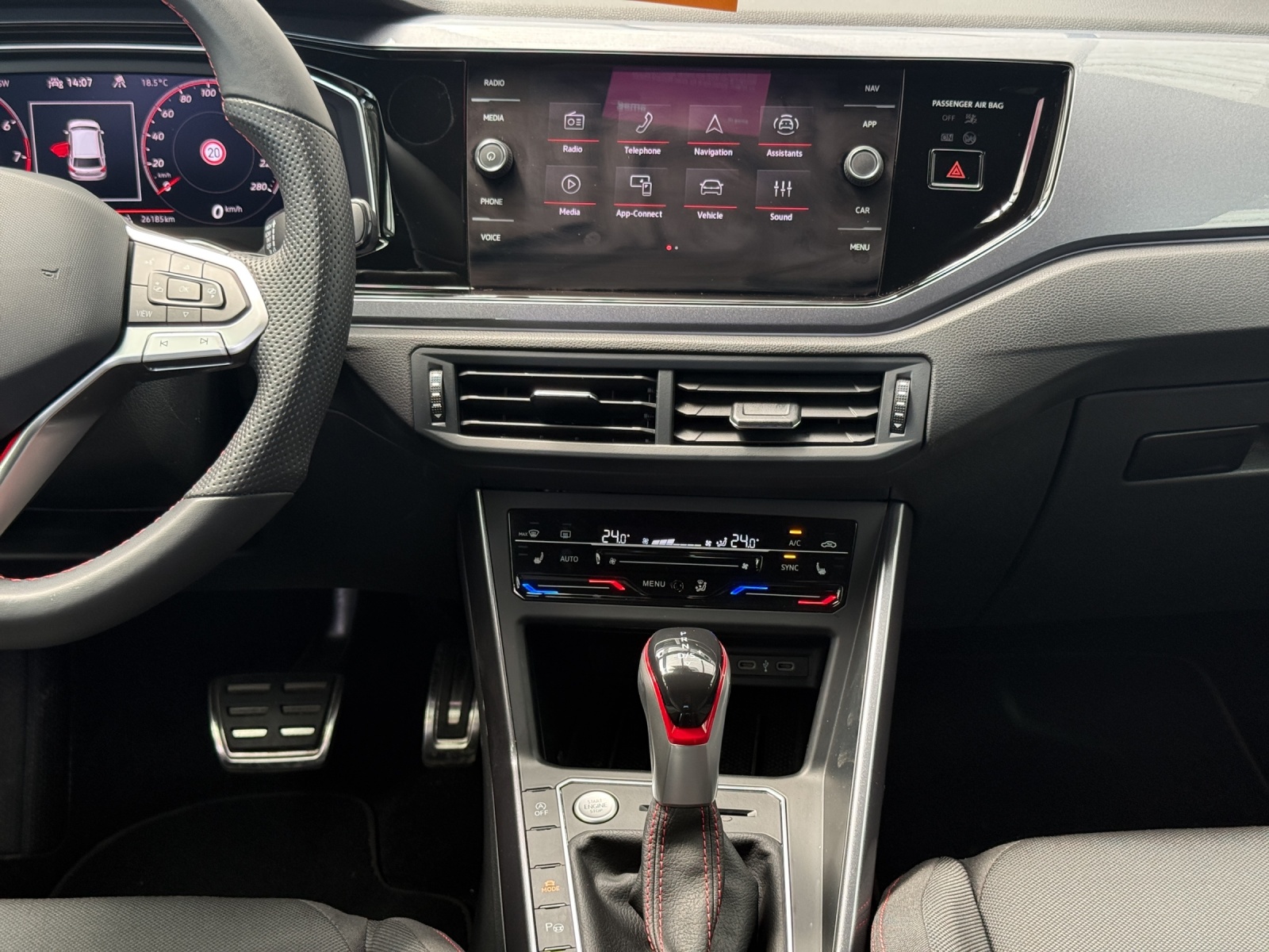 VW Polo 2.0 TSI GTI DSG-image-10