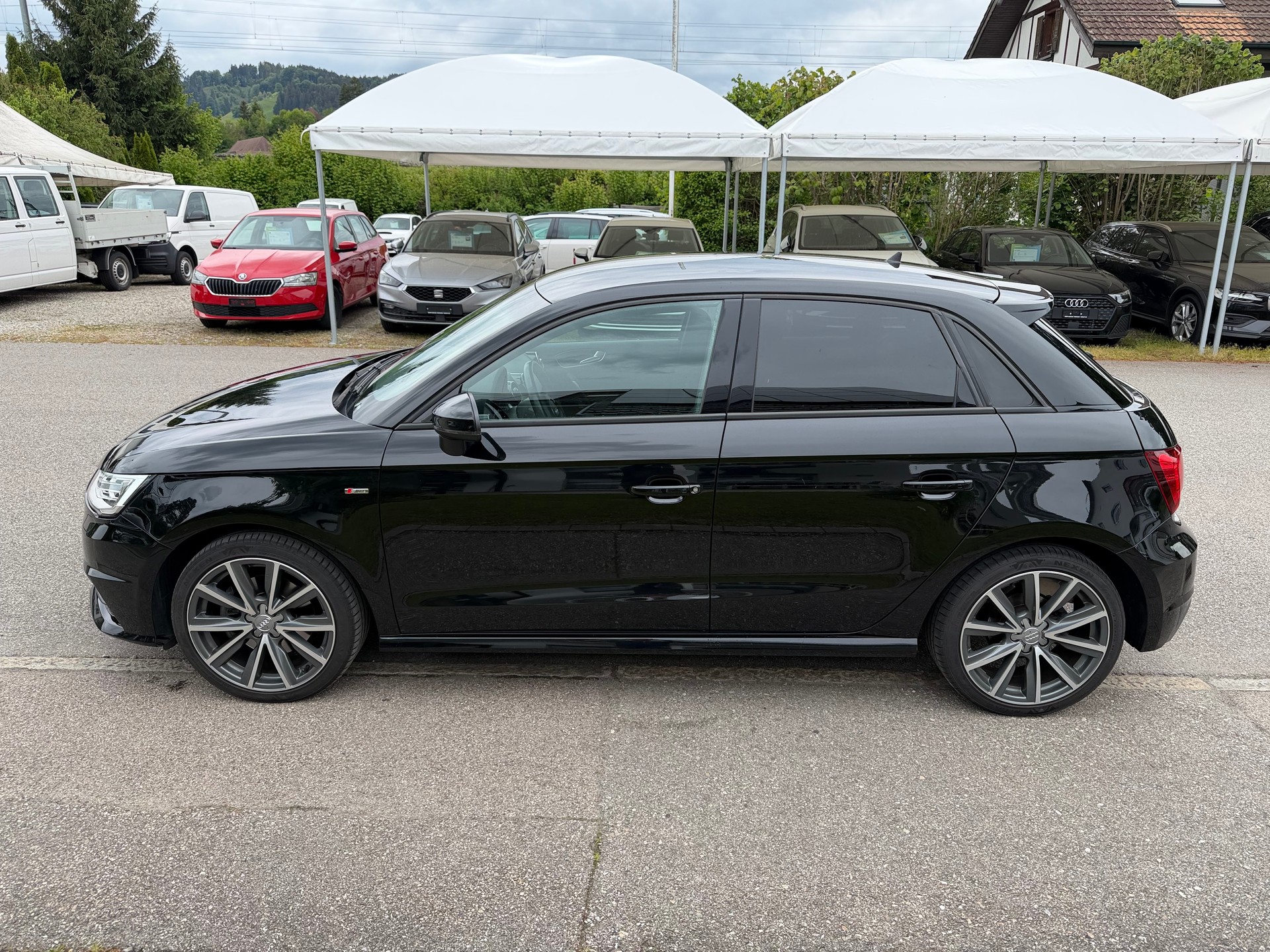 AUDI A1 Sportback 1.4 TFSI Sport S-tronic-image-3