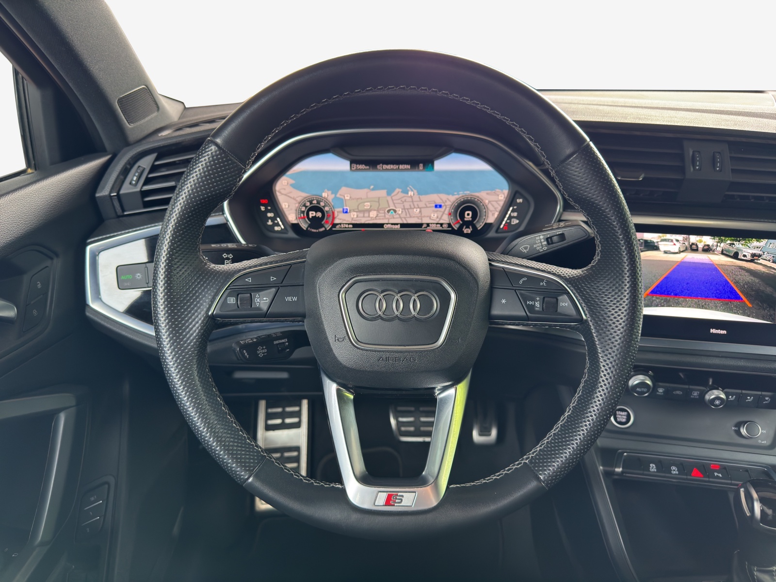 AUDI Q3 35 TFSI S line Attraction S-tronic-image-9