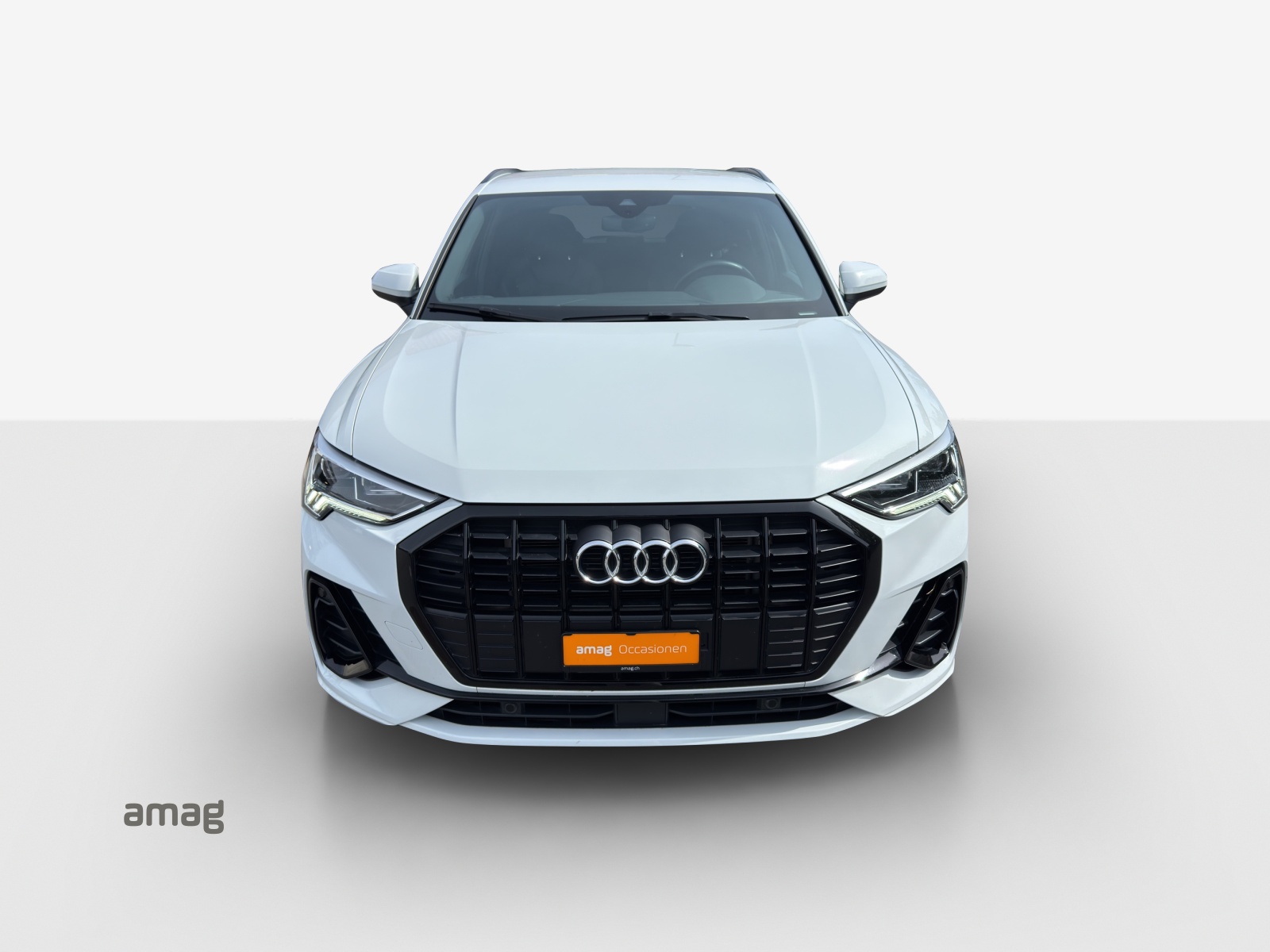 AUDI Q3 35 TFSI S line Attraction S-tronic-image-6