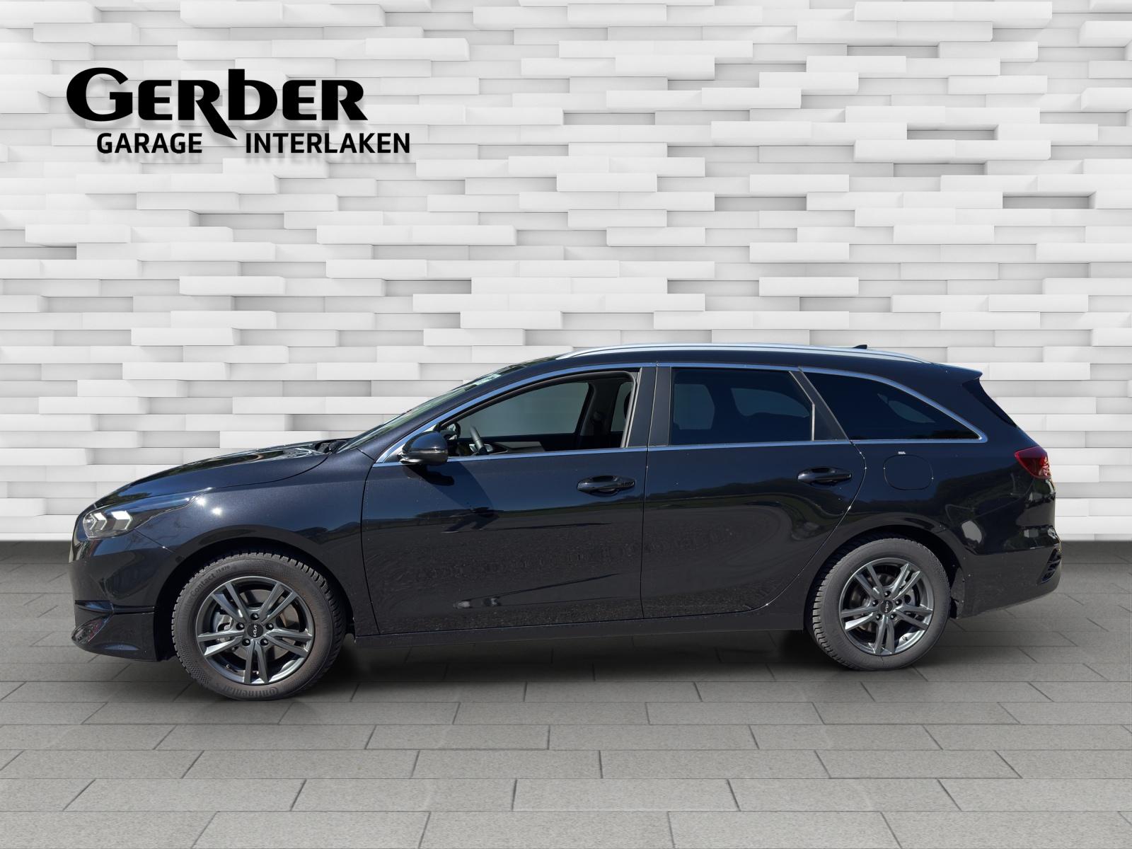 KIA Ceed SW 1.5 T-GDi Power-showroom-element-1