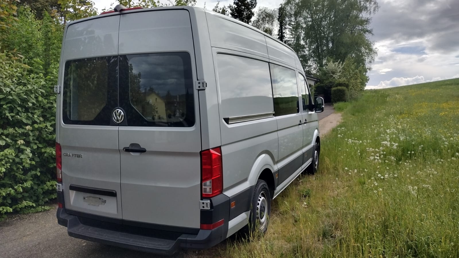 VW 2.0 TDI 102 Entry-image-4