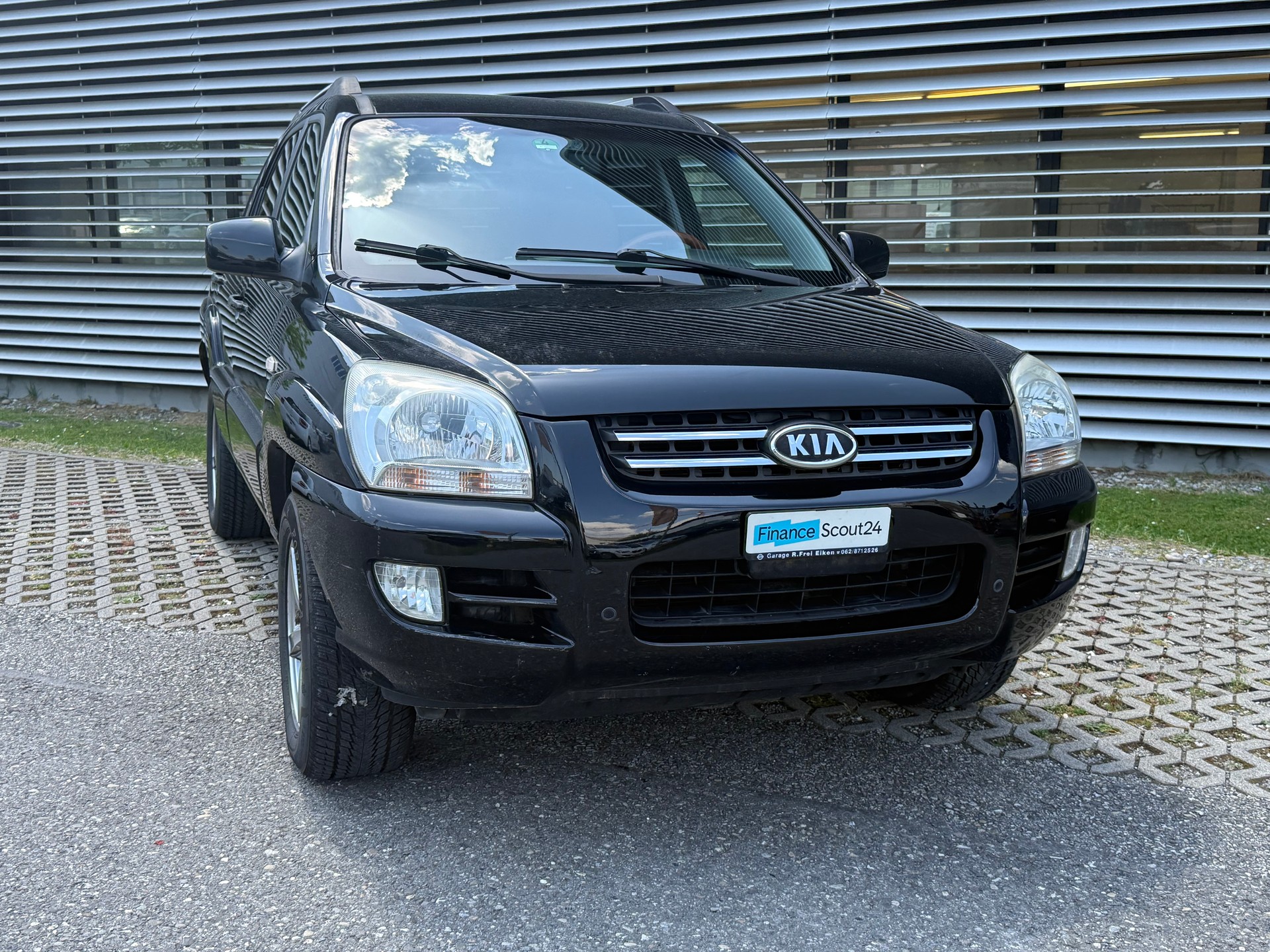 KIA Sportage 2.7 V6 Style-image-4