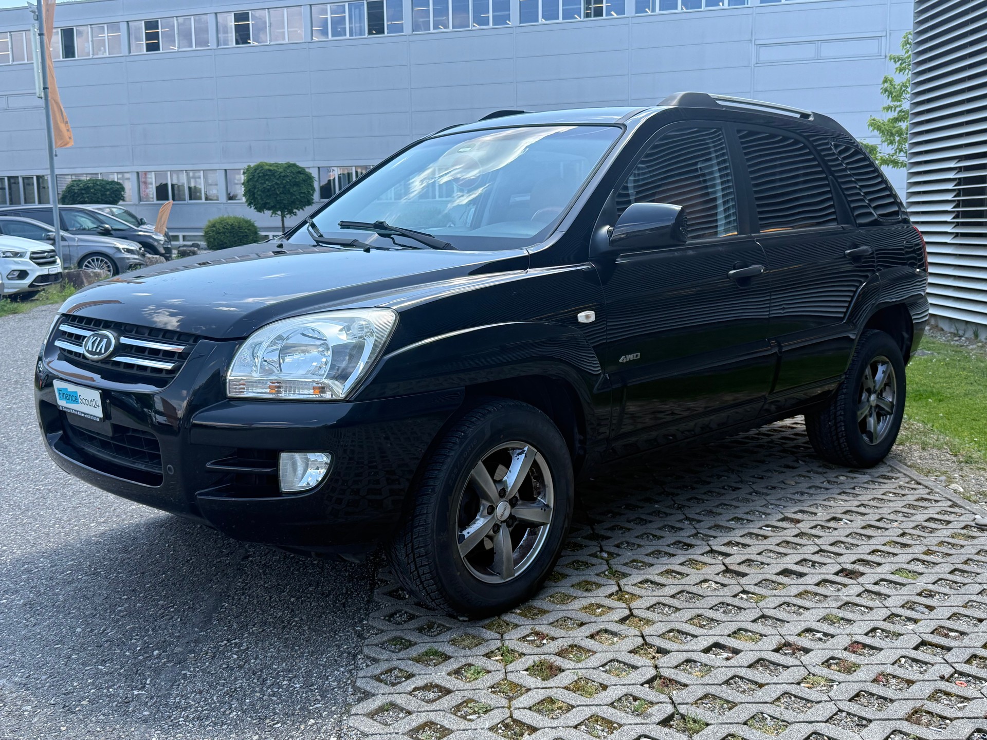 KIA Sportage 2.7 V6 Style-image-1