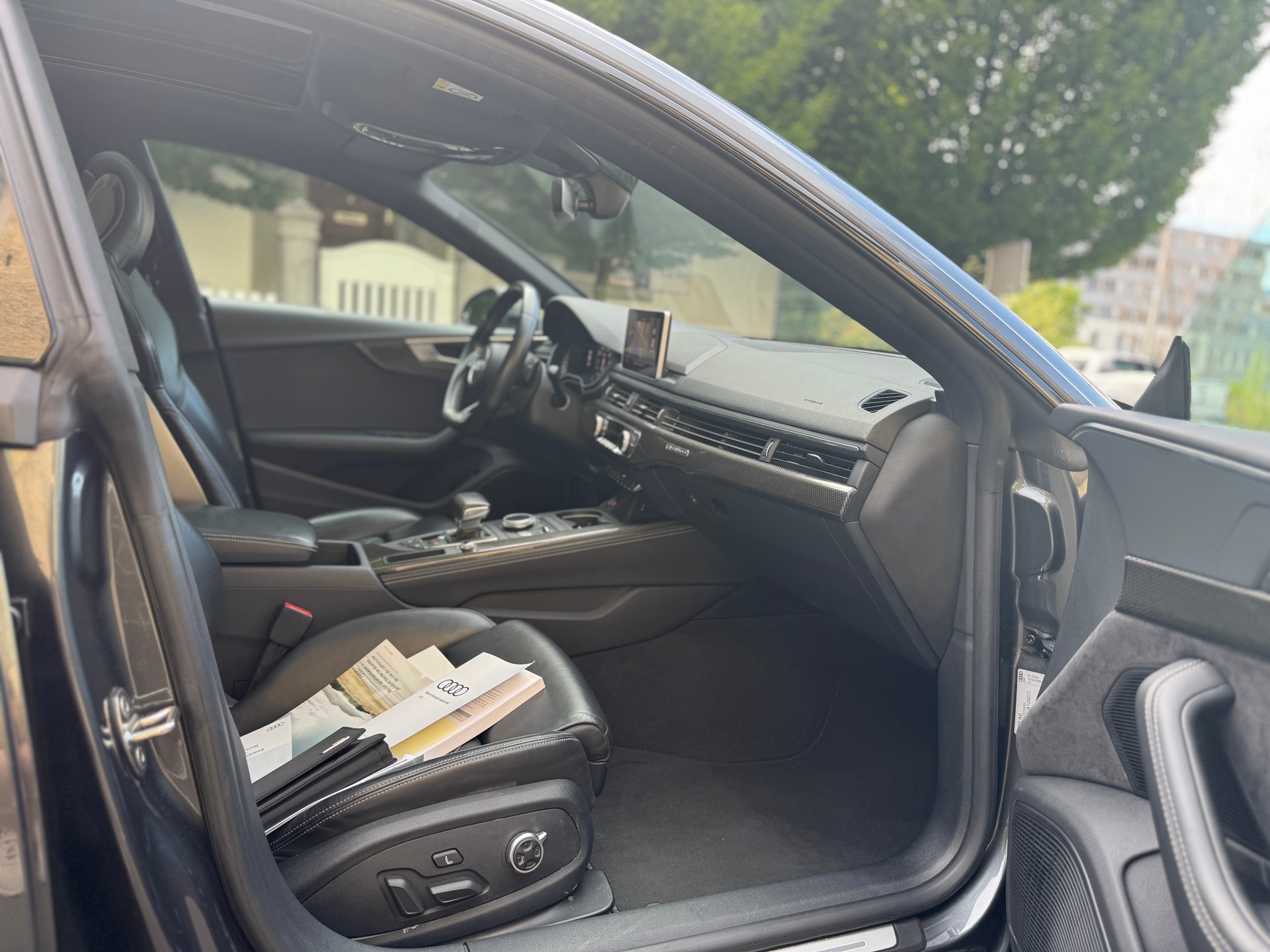 AUDI S5 SB Sportback 3.0 TFSI quattro tiptronic-image-4