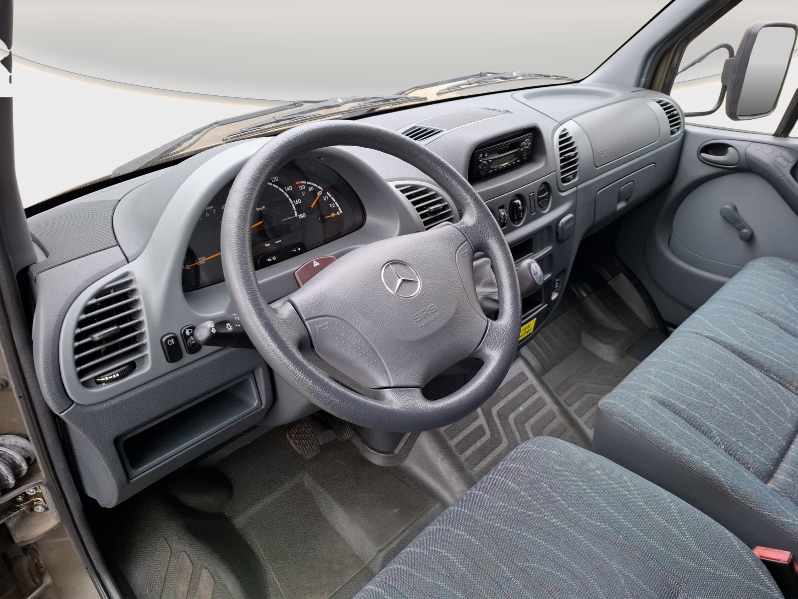 MERCEDES-BENZ Sprinter 413 CDI Duo 4X4 // Hebebühne // Gesamtgewicht 3500 KG // Sehr gepflegt-image-10