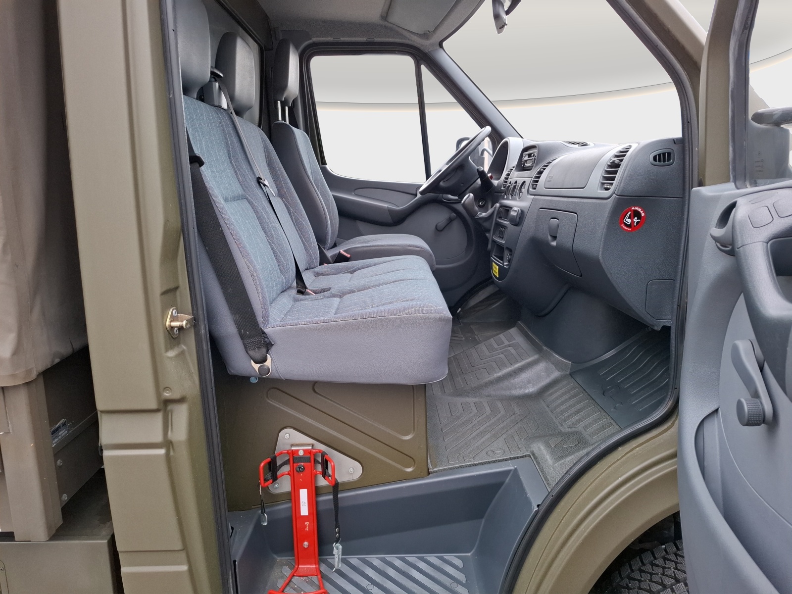MERCEDES-BENZ Sprinter 413 CDI Duo 4X4 // Hebebühne // Gesamtgewicht 3500 KG // Sehr gepflegt-image-9