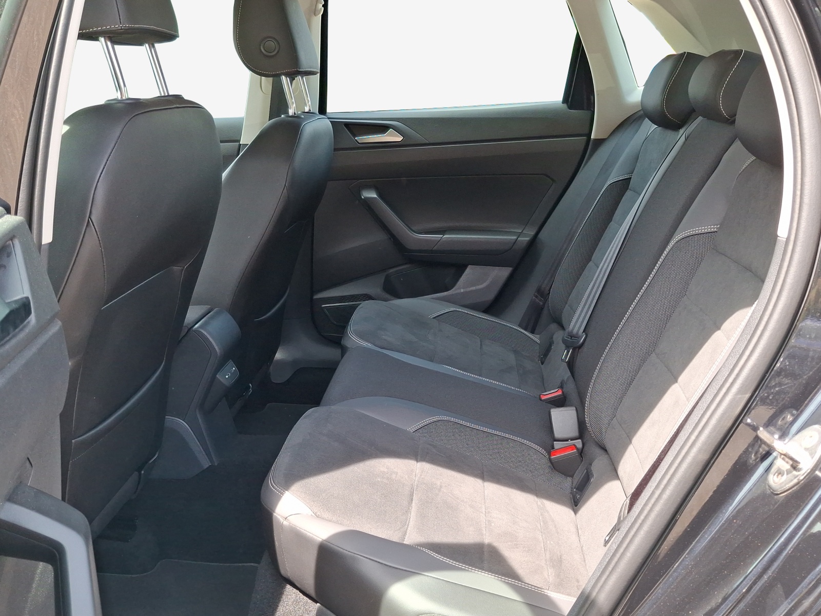 VW Polo 1.0 TSI Style DSG-image-11