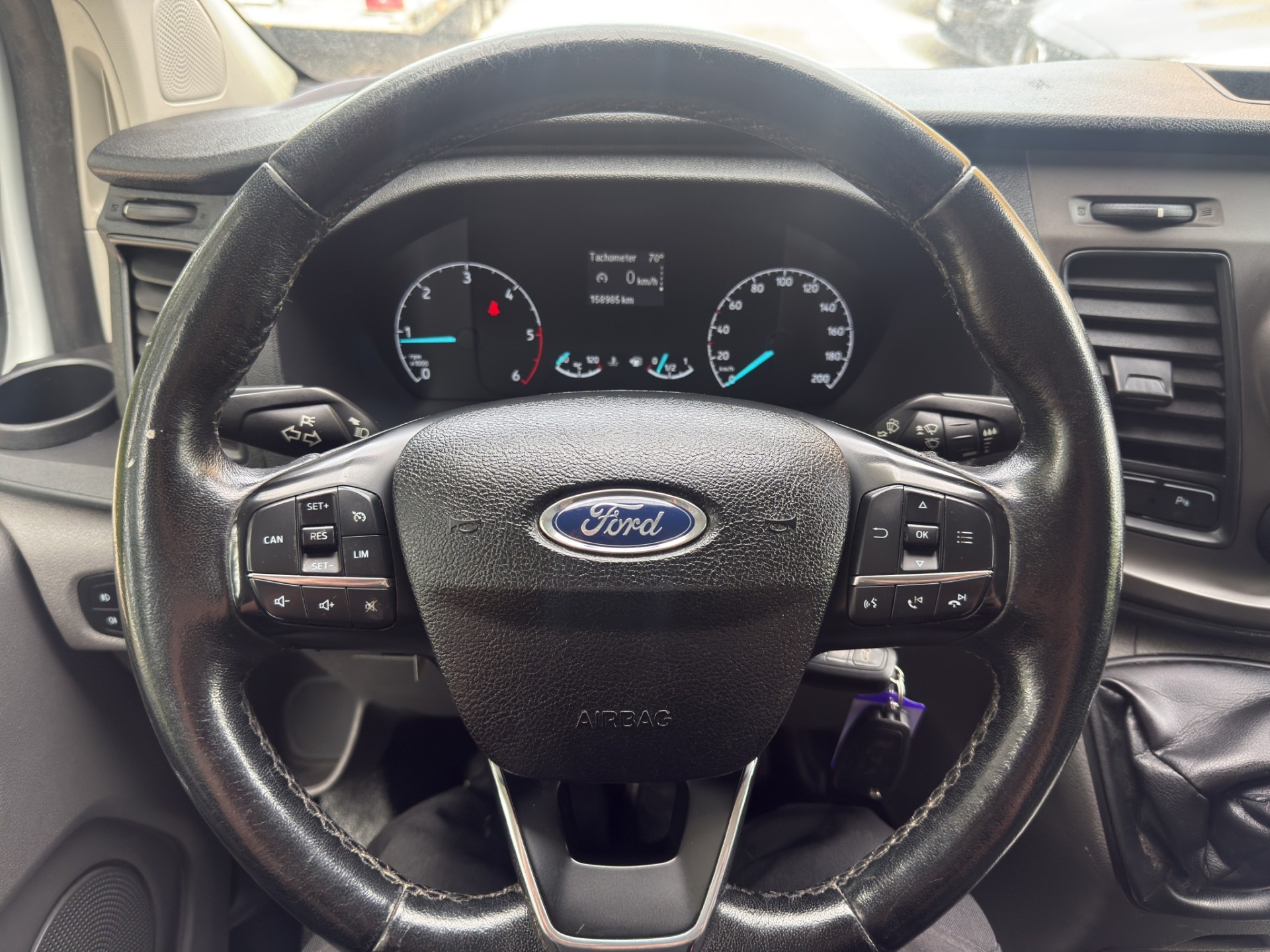 FORD Transit Custom Van 320 L1H1 Trend-image-11