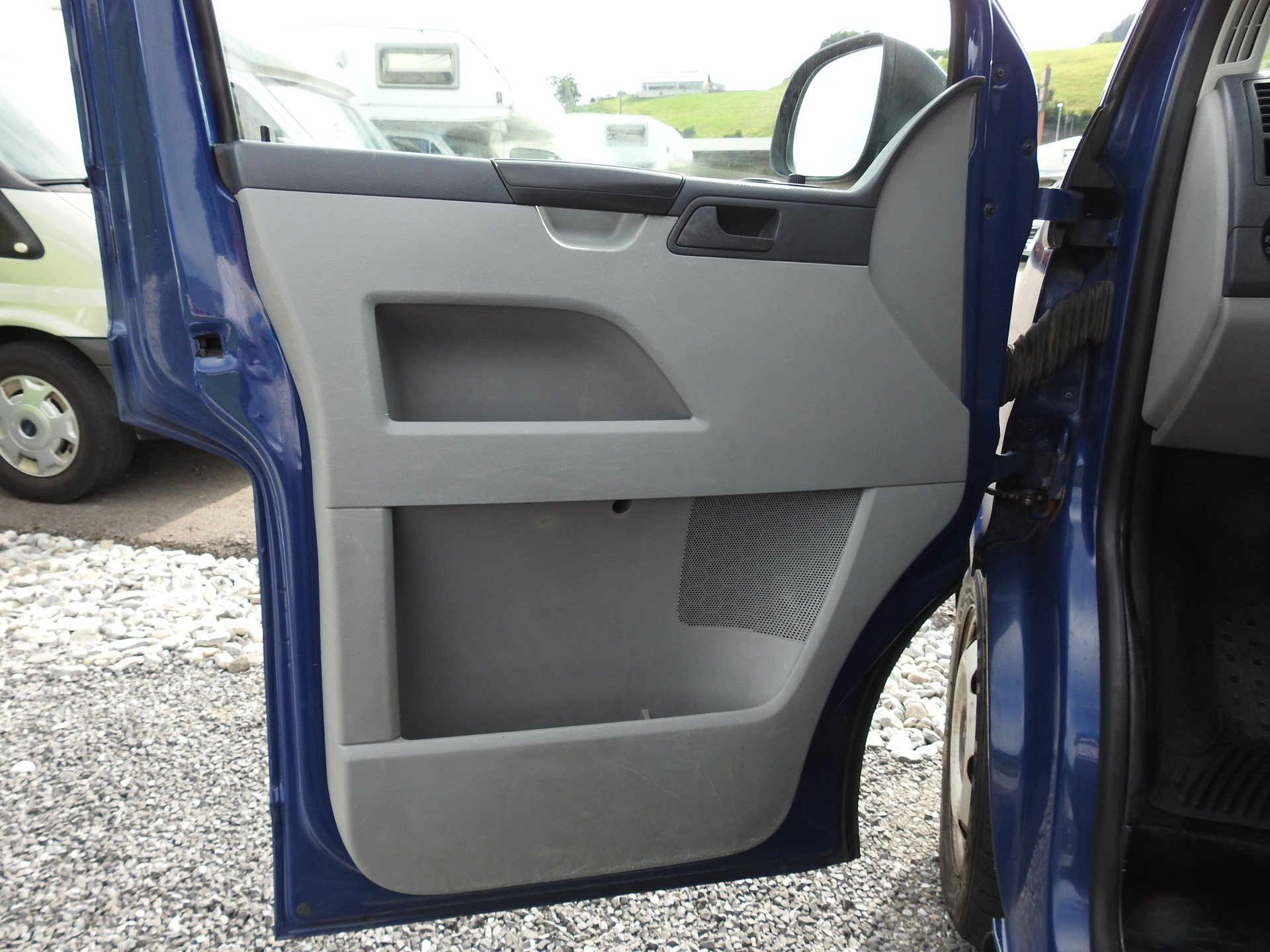 VW T5 2.0 Bi-TDI BMT 4Motion DSG-image-9