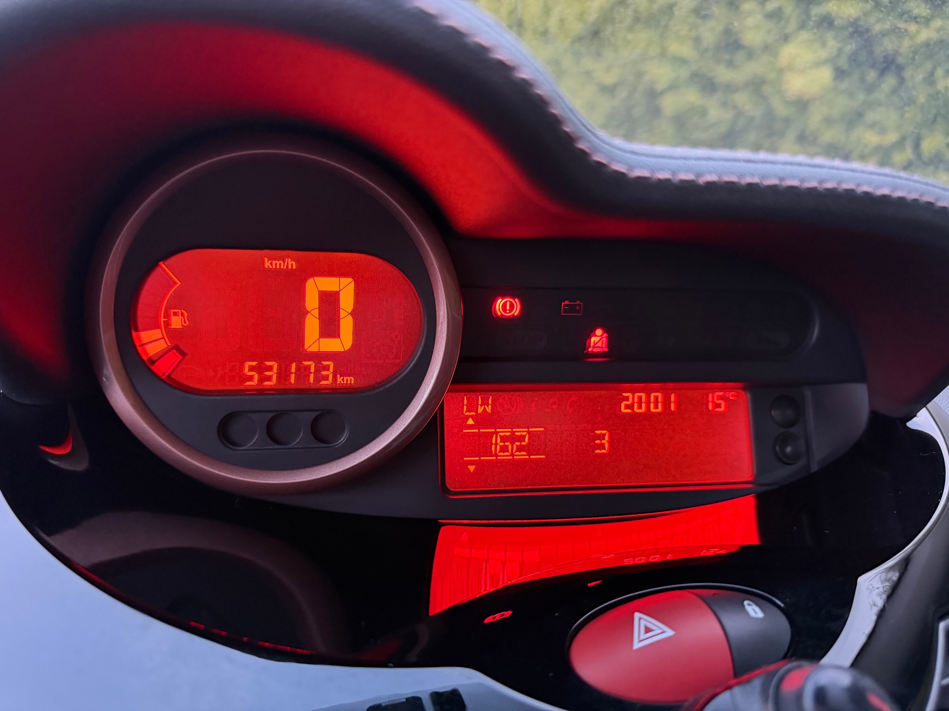 RENAULT Twingo 1.2 16V Expression-image-12