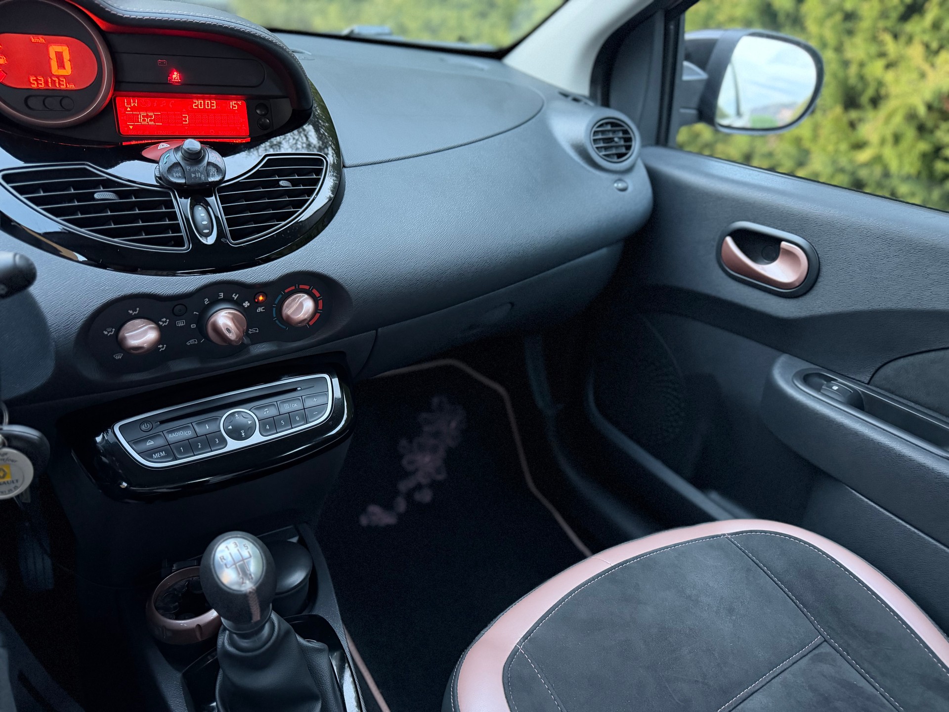 RENAULT Twingo 1.2 16V Expression-image-15