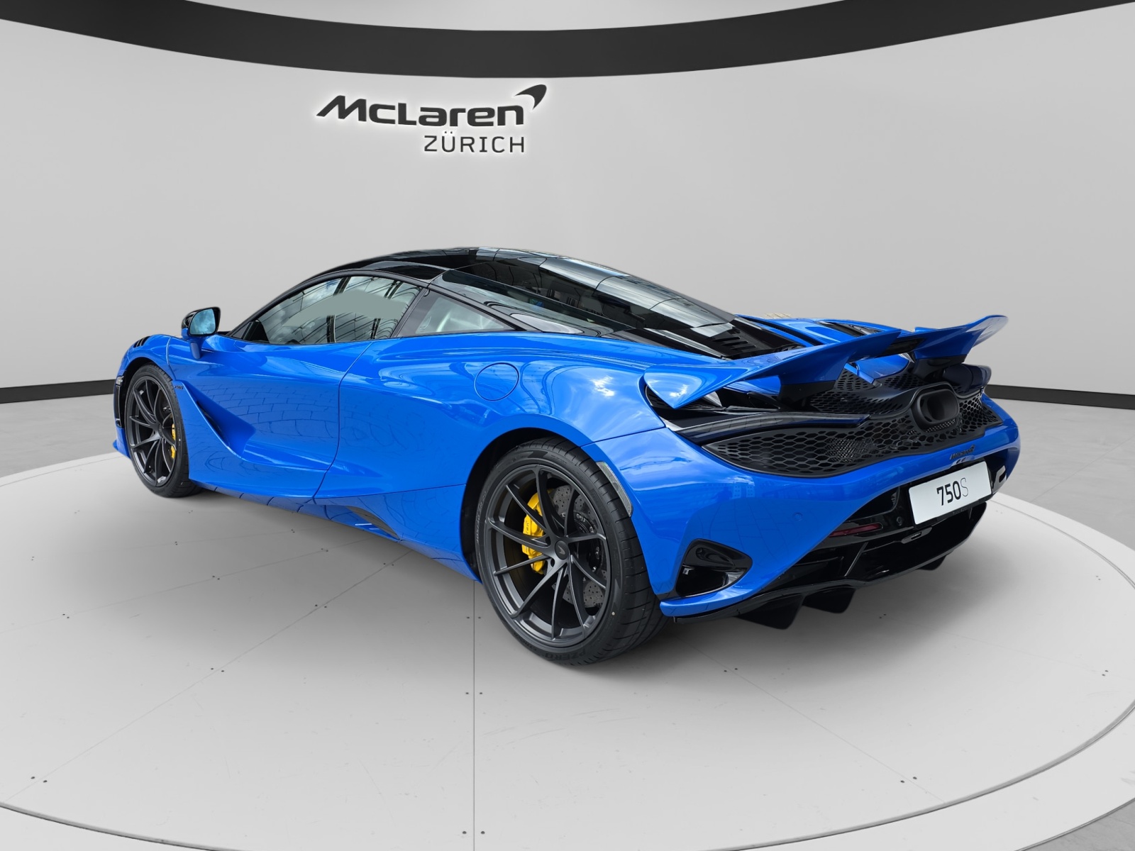 McLAREN 750S Coupé Performance-image-2