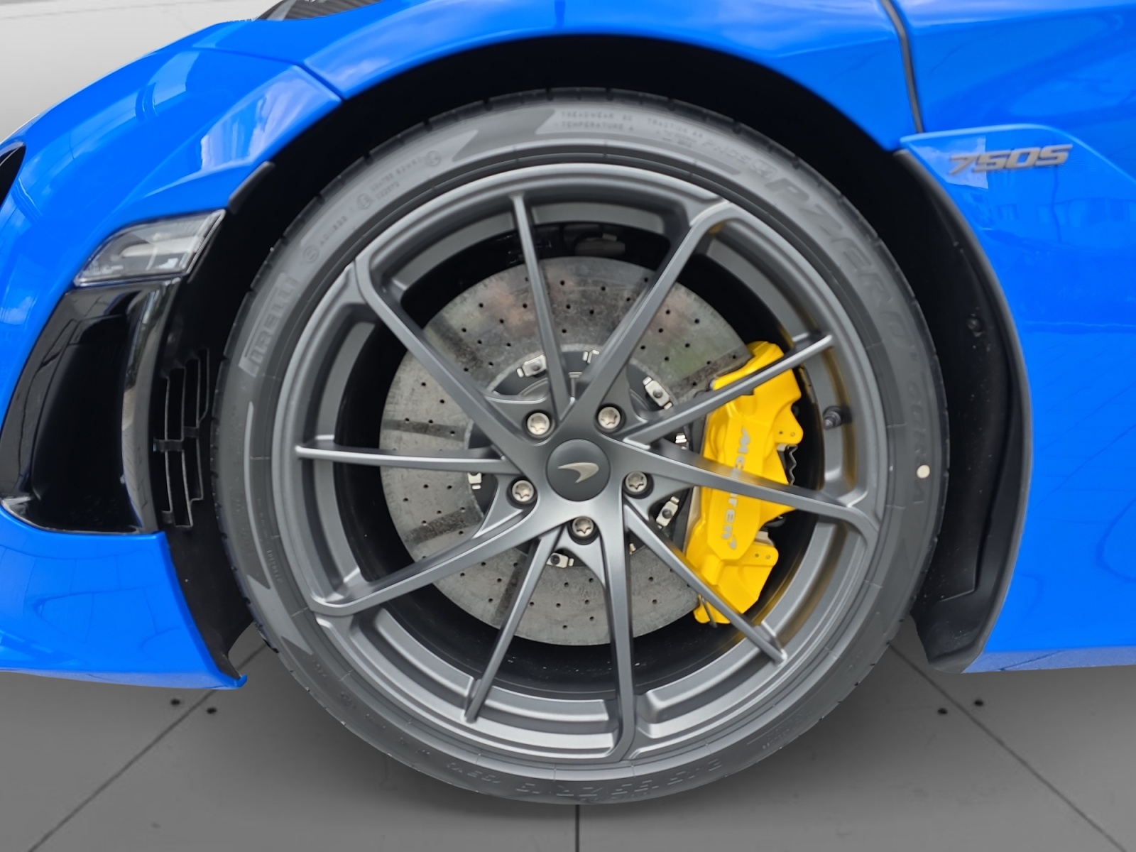 McLAREN 750S Coupé Performance-image-8