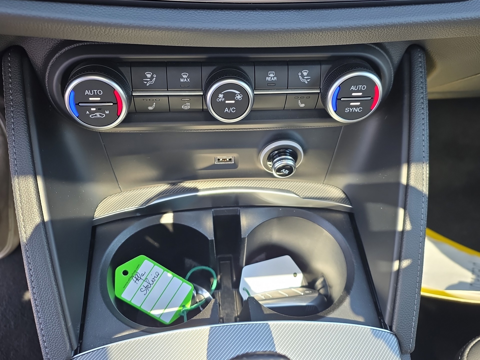 ALFA ROMEO Stelvio 2.0 Q4 280 Veloce-image-13