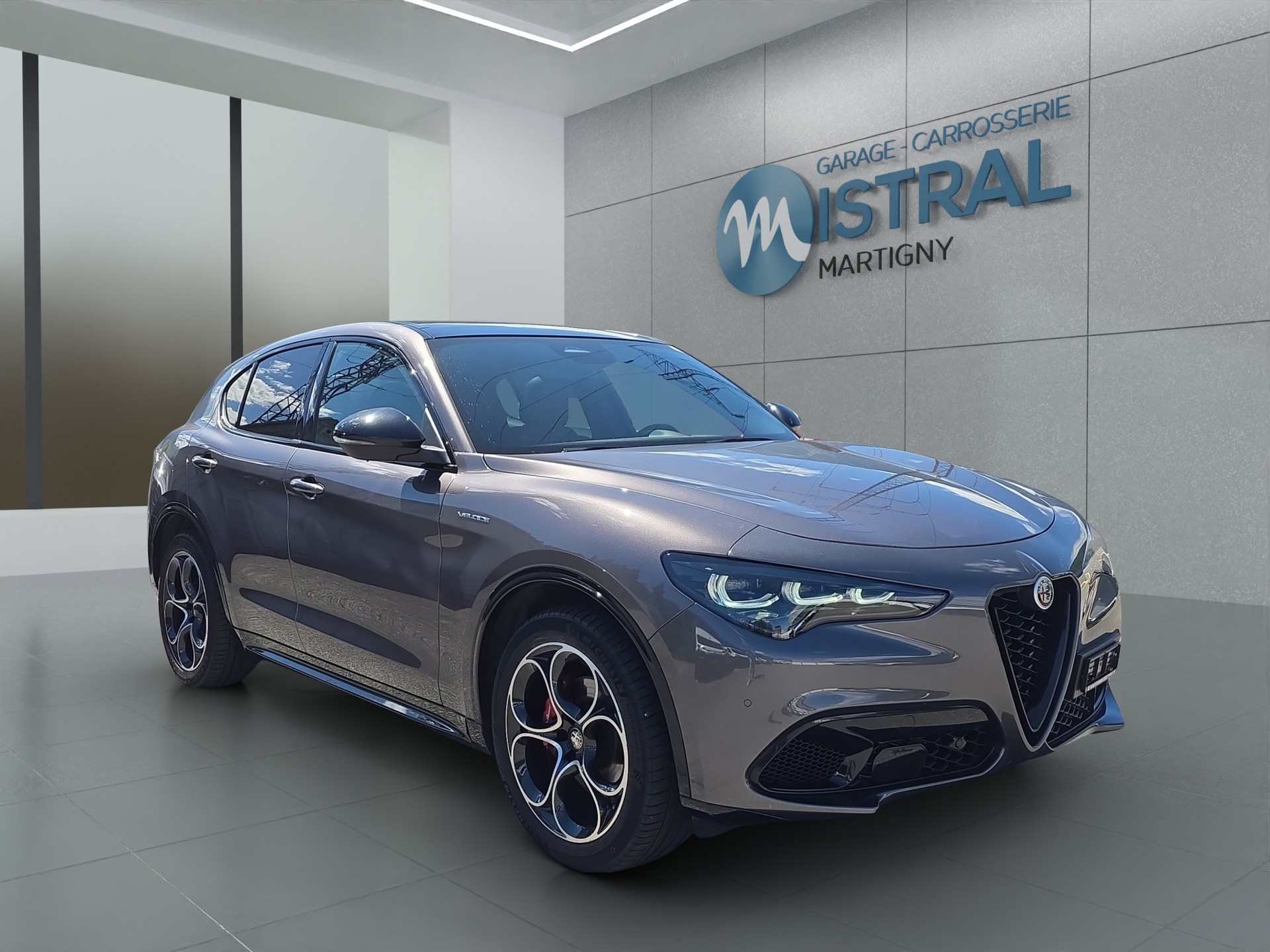 ALFA ROMEO Stelvio 2.0 Q4 280 Veloce-image-6