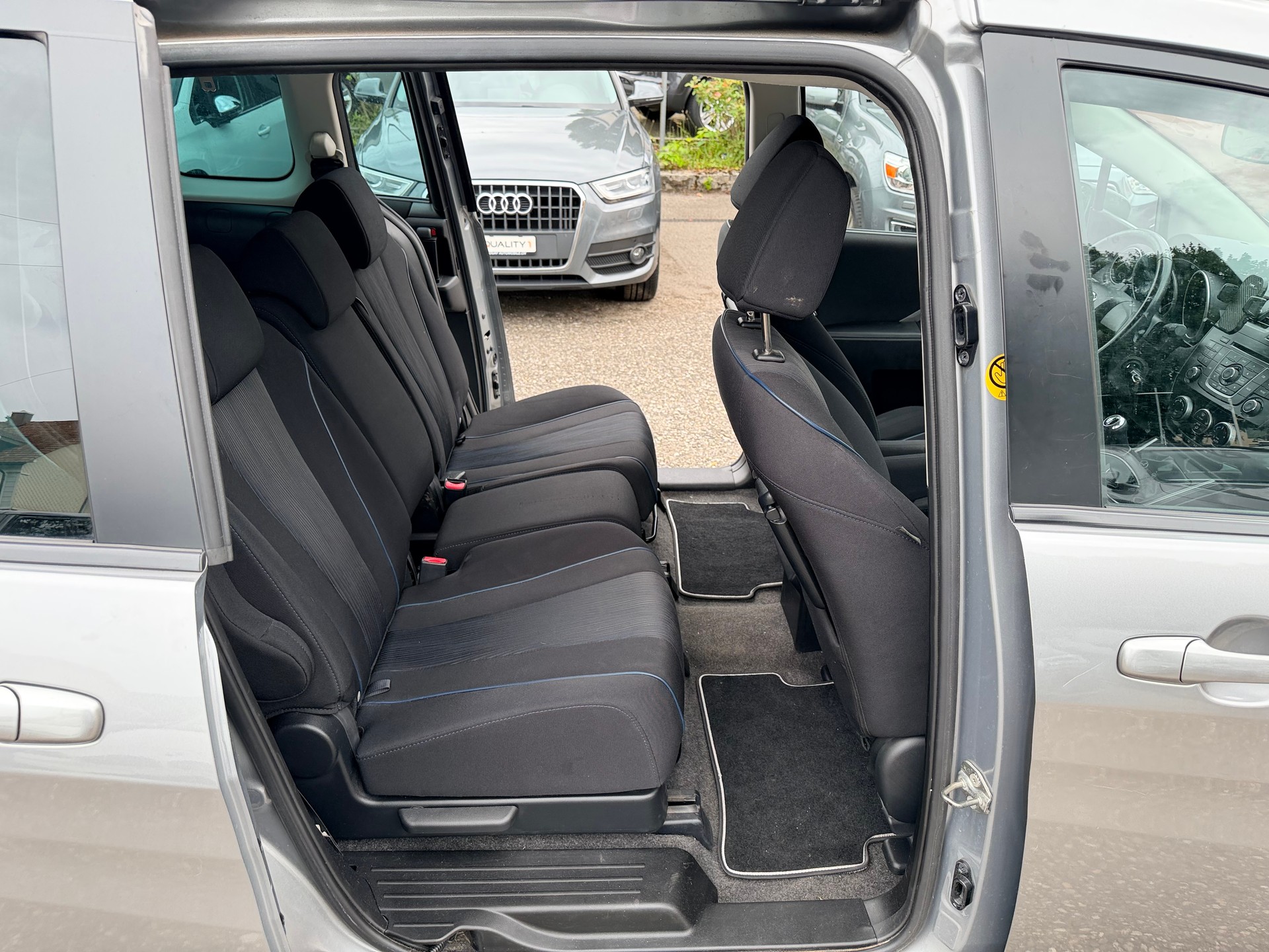 MAZDA 5 1.6 16V CD Confort-image-12