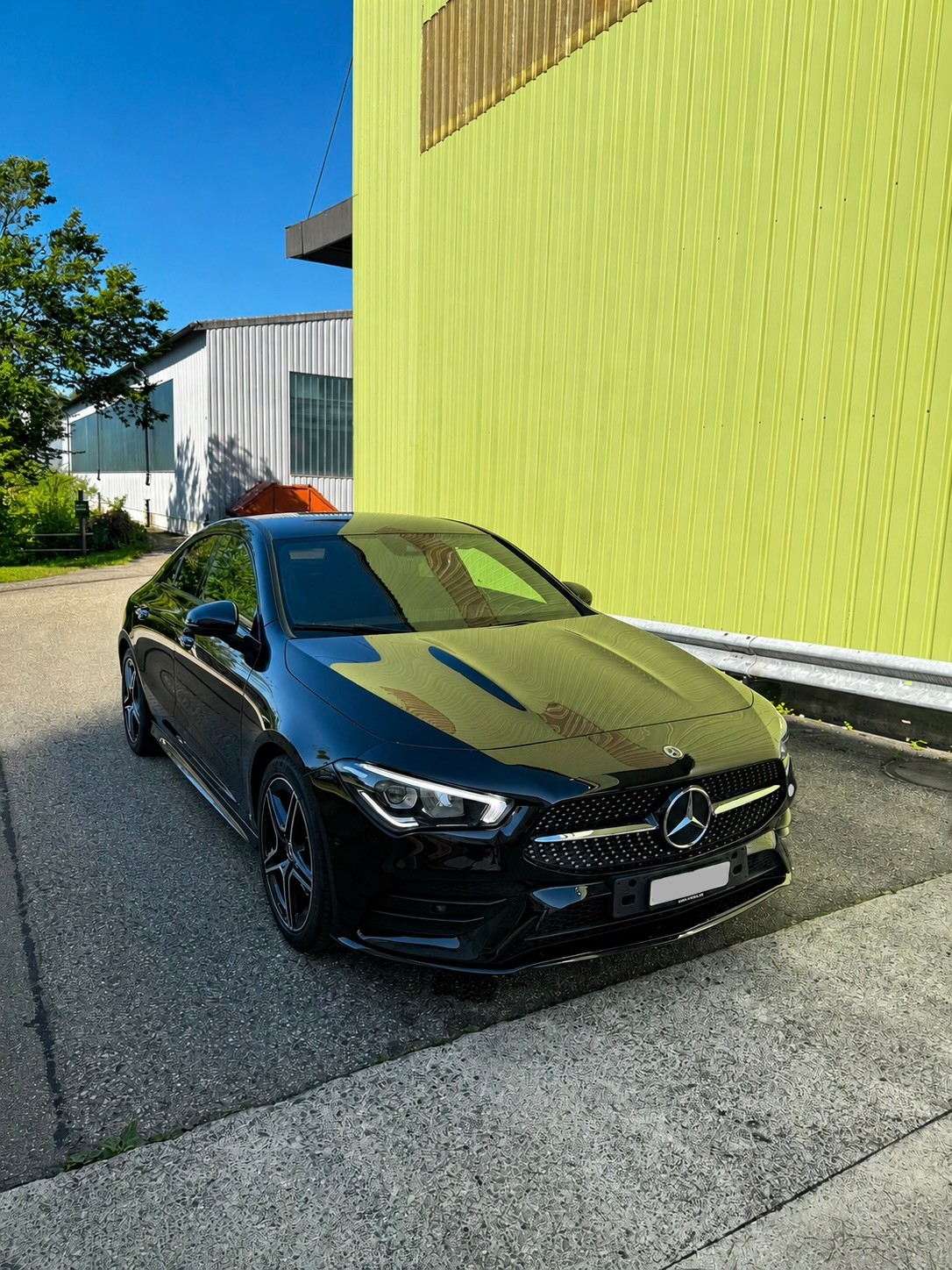 MERCEDES-BENZ CLA 200-image-5