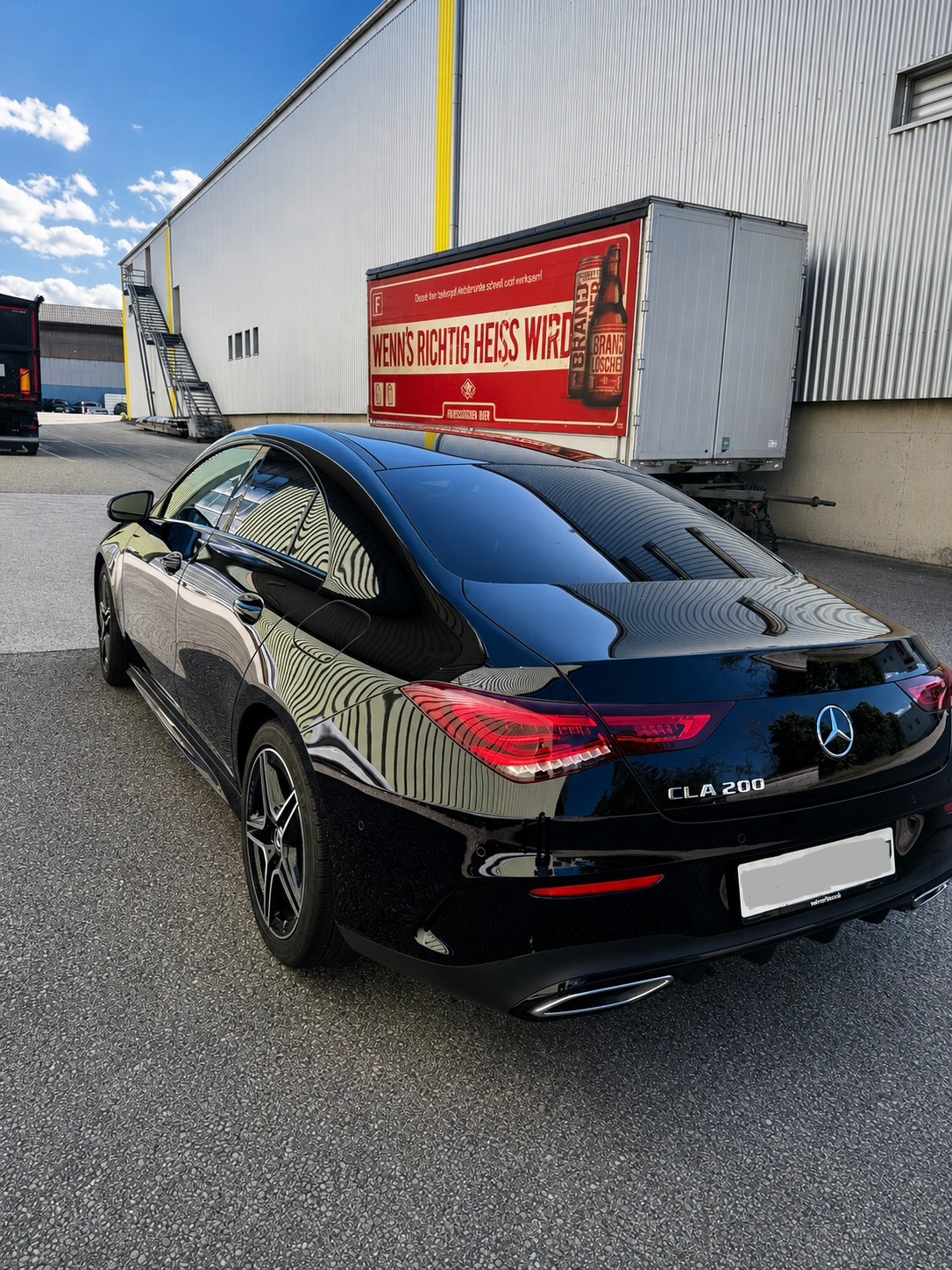MERCEDES-BENZ CLA 200-image-3