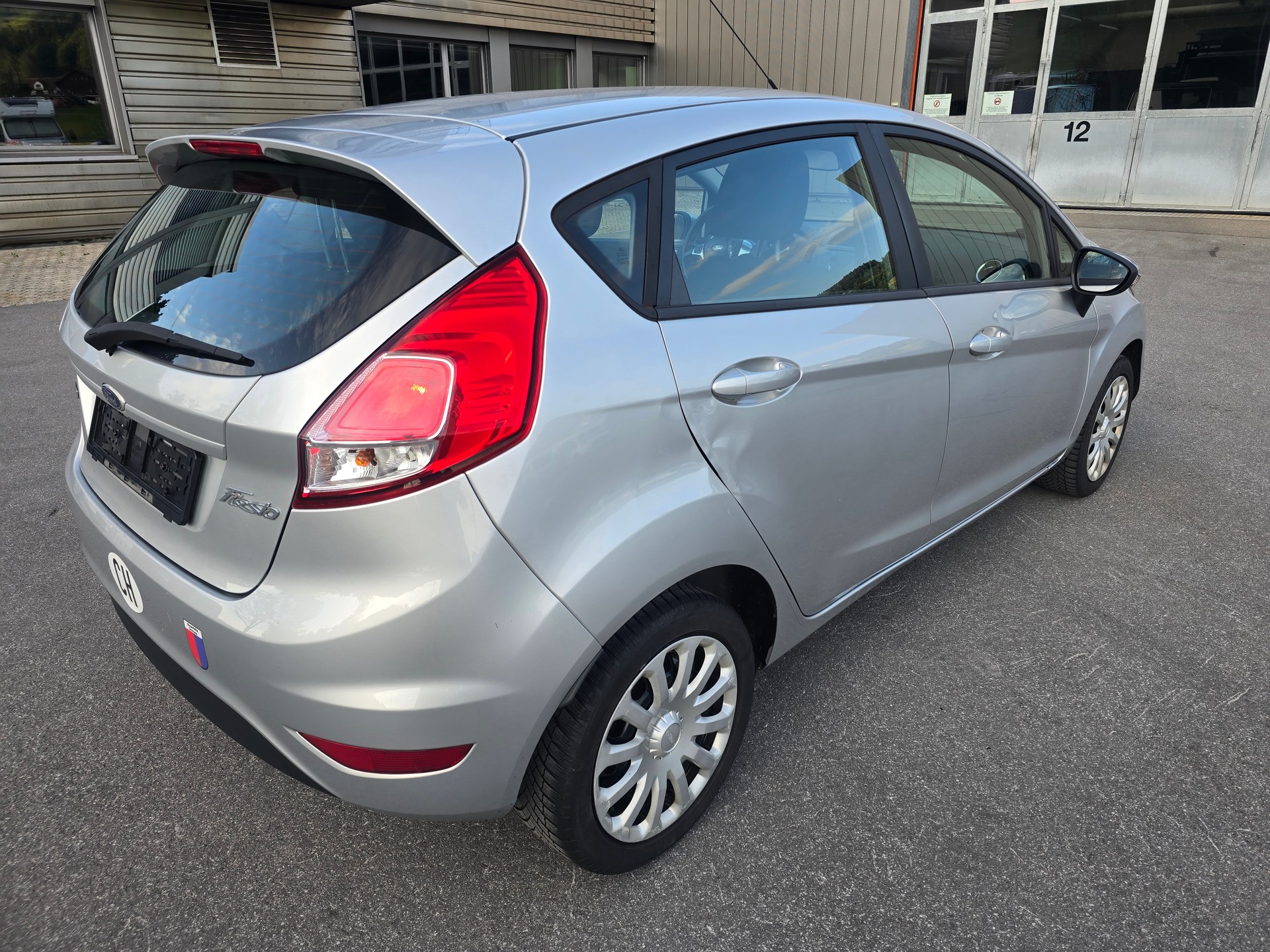 FORD Fiesta 1.0 SCTi Titanium-image-4