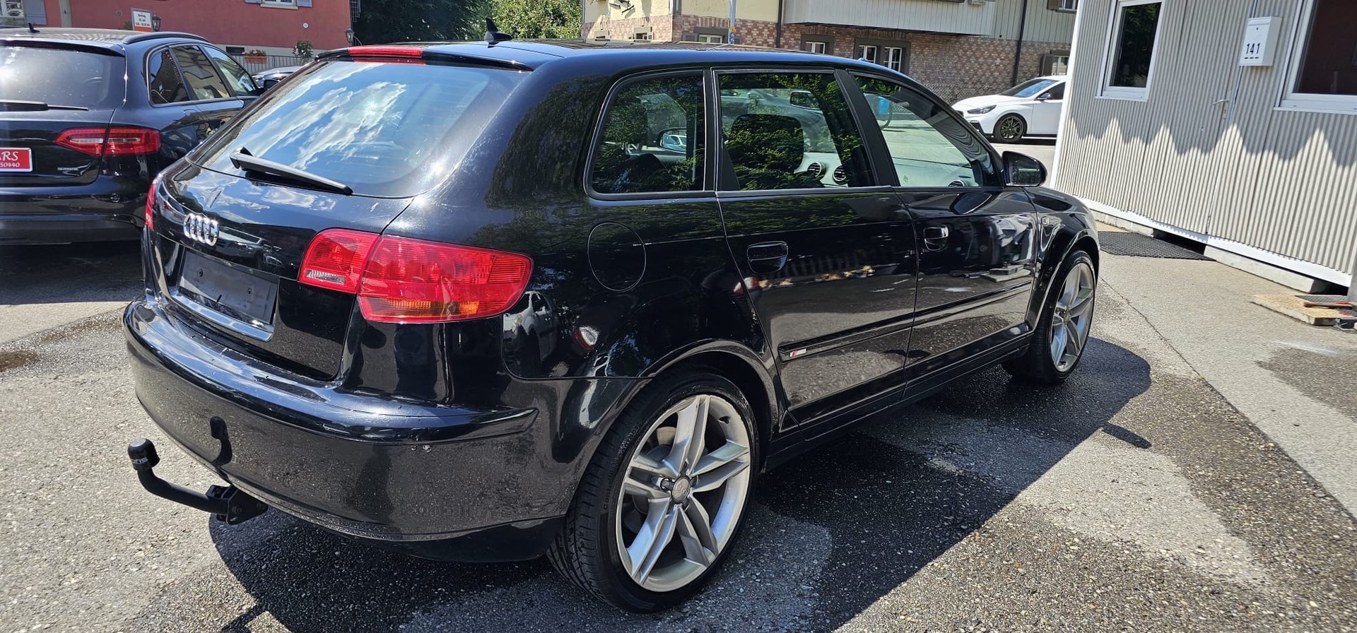AUDI A3 Sportback 2.0 Turbo FSI Ambiente quattro-image-5