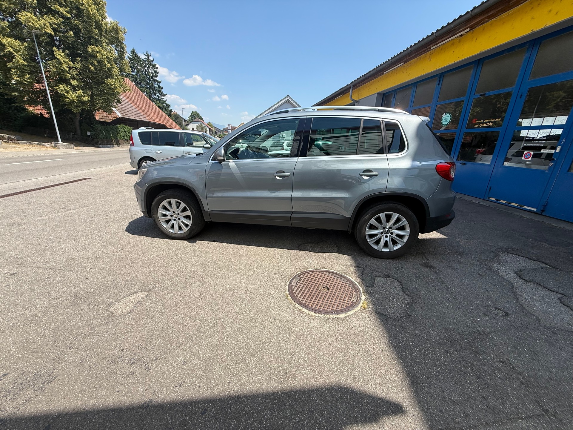 VW Tiguan 2.0 TSI Sport&Style Tiptronic-image-5