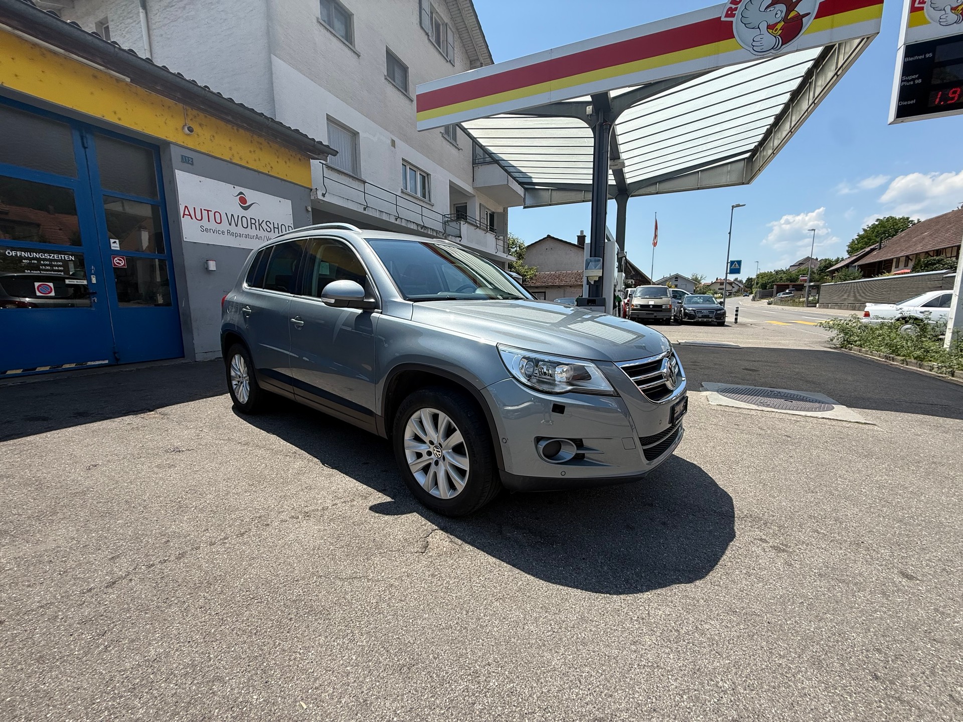VW Tiguan 2.0 TSI Sport&Style Tiptronic-image-0