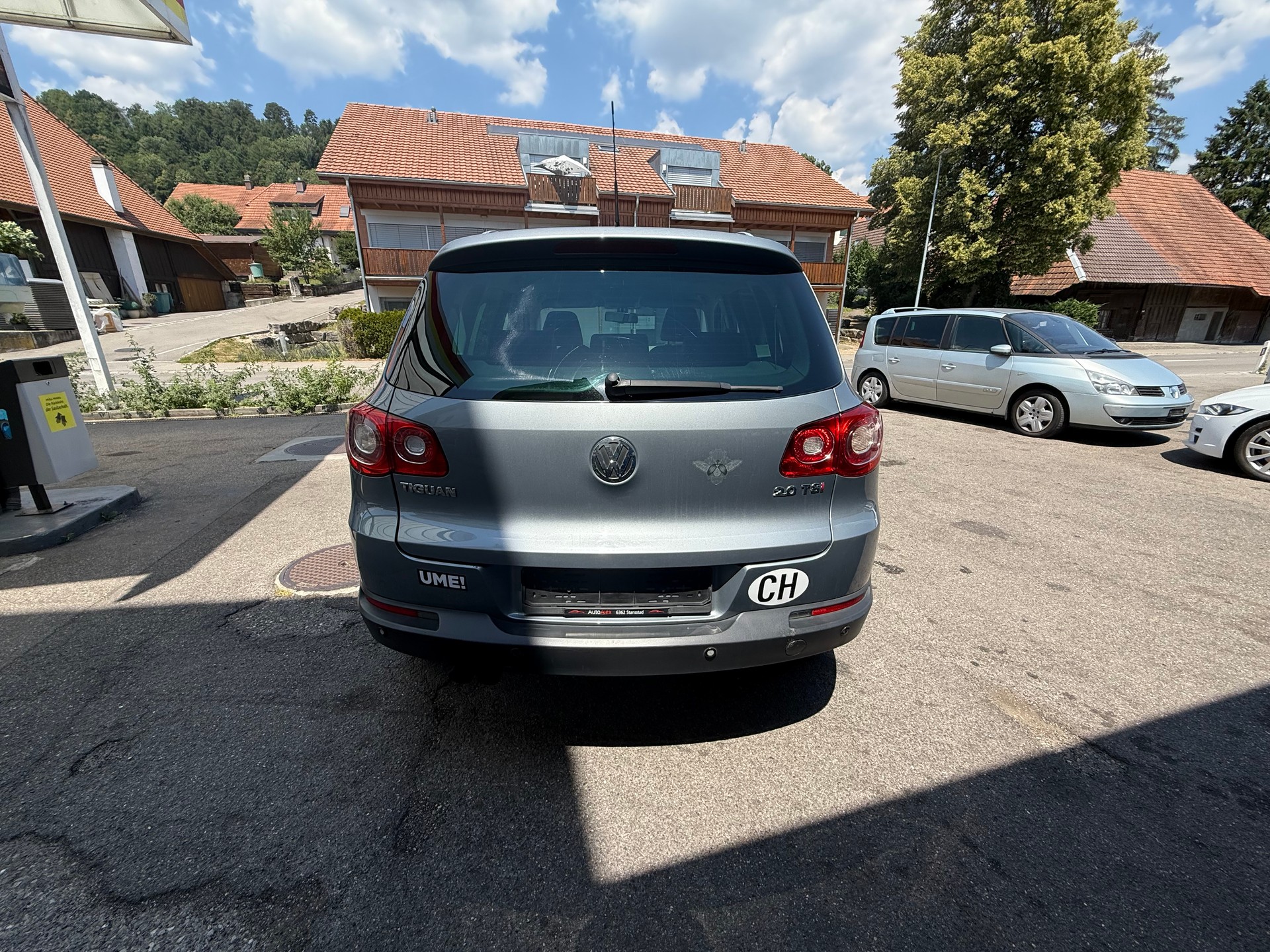 VW Tiguan 2.0 TSI Sport&Style Tiptronic-image-3