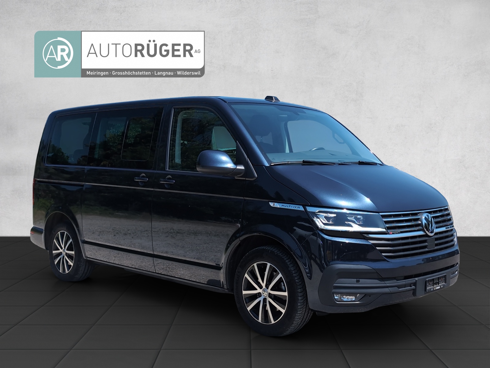 VW Multivan 6.1 Family 4x4-image-7