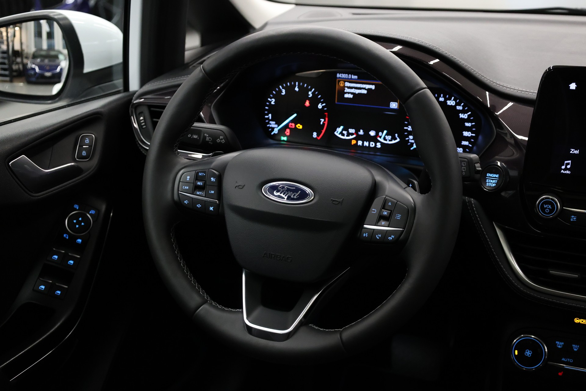 FORD Fiesta 1.0 EcoB Vignale-image-15