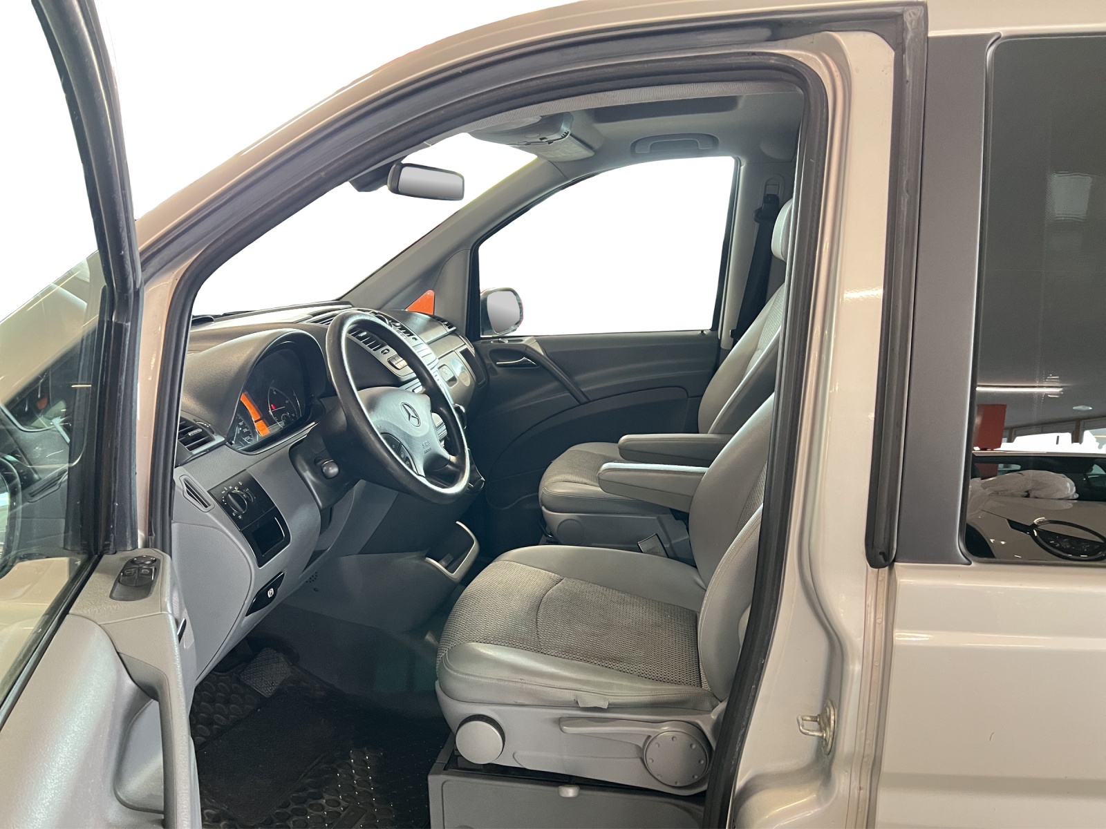 MERCEDES-BENZ Viano 2.2 CDI Fun-image-8