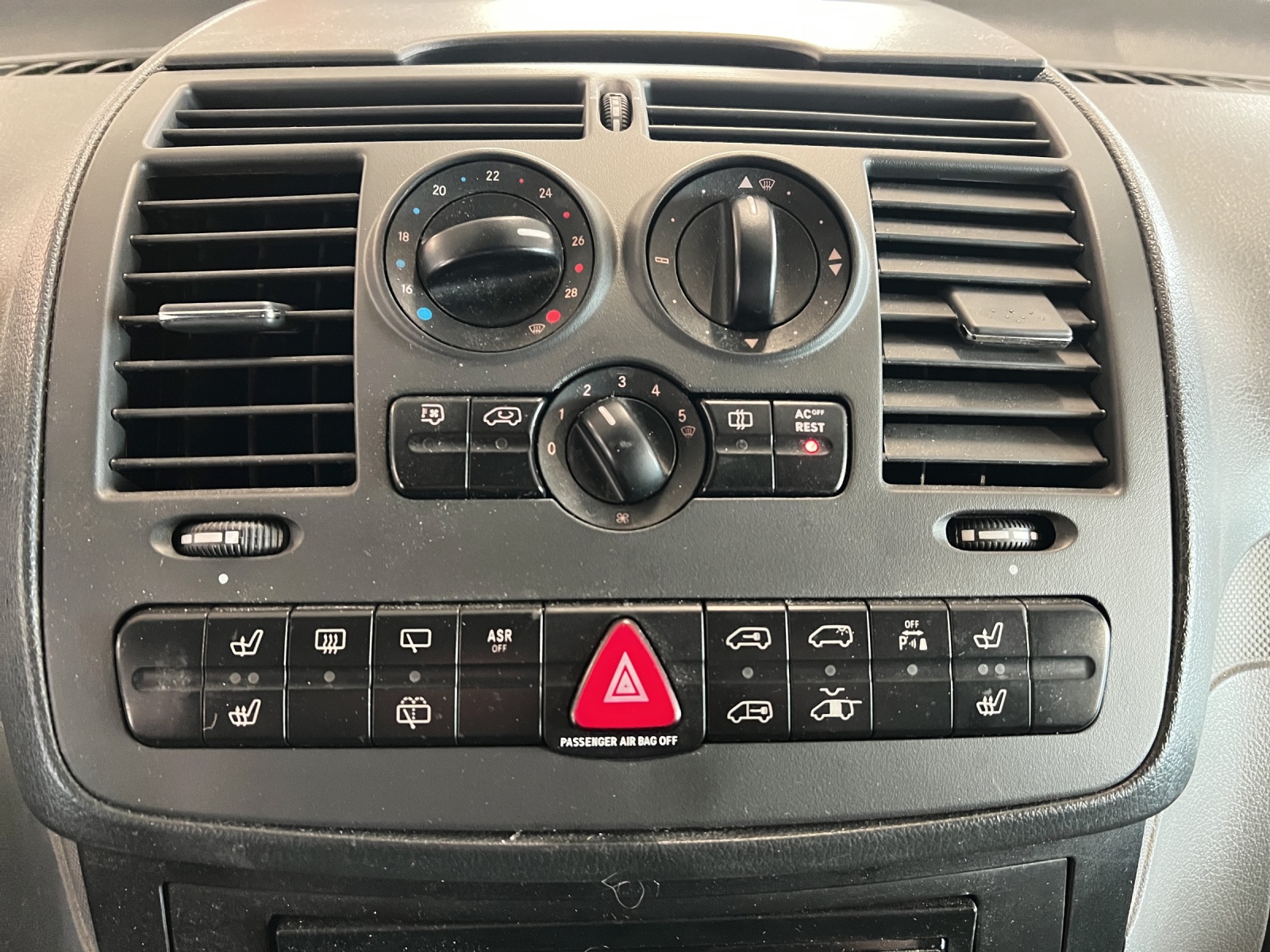 MERCEDES-BENZ Viano 2.2 CDI Fun-image-10
