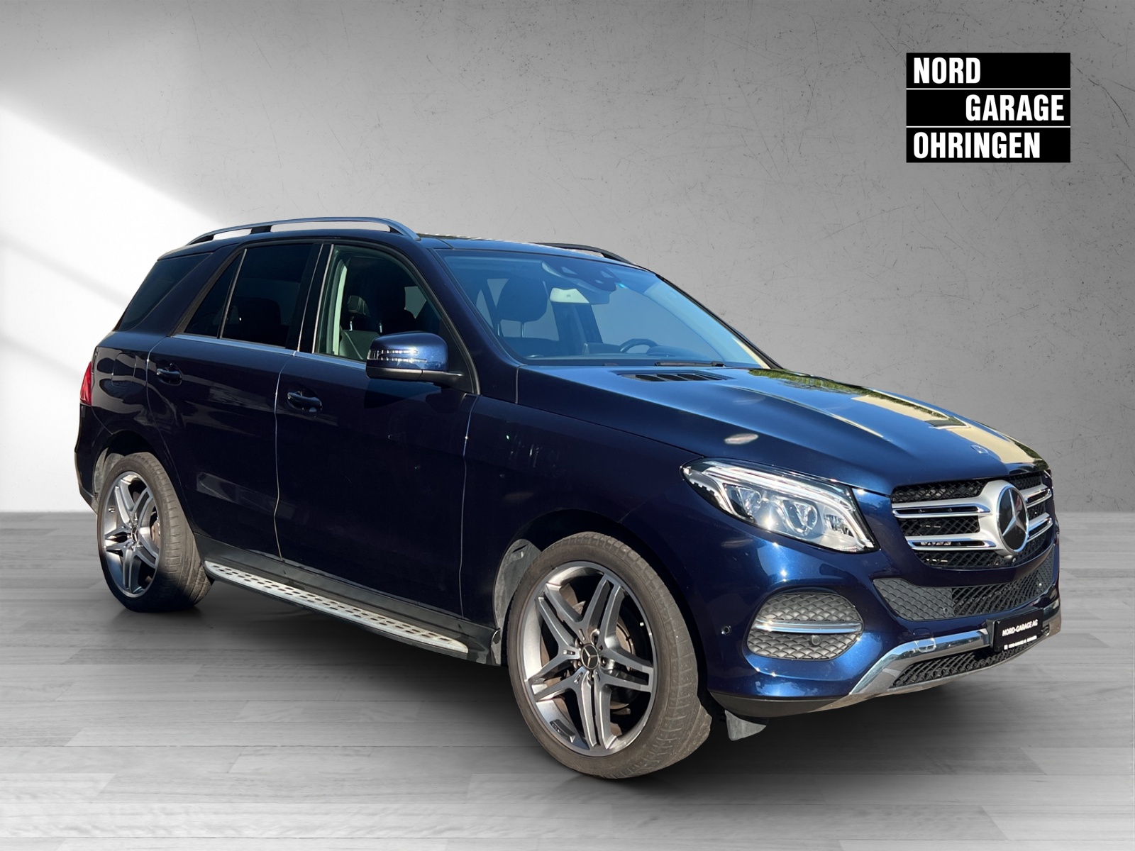 MERCEDES-BENZ GLE 250 d 4Matic-image-5