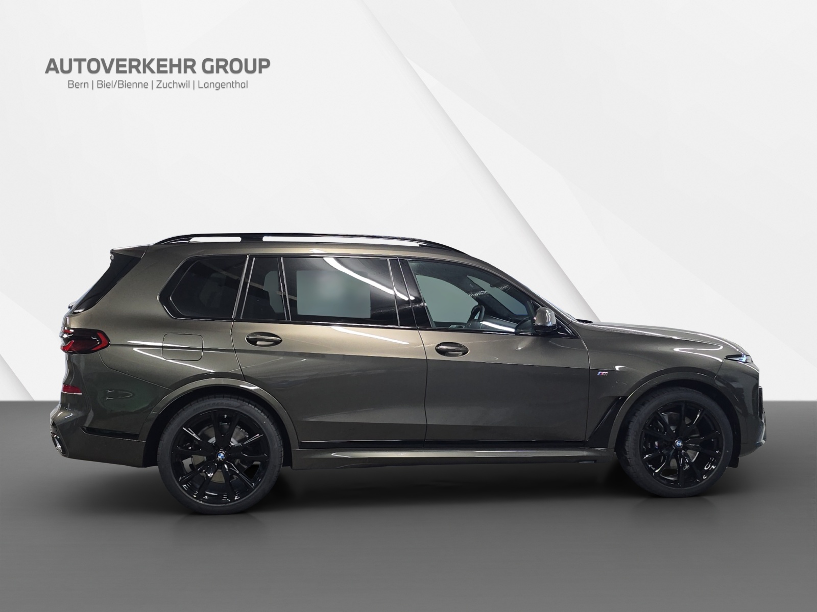 BMW X7 xDrive 48V 40d M Sport Pro Steptronic-showroom-element-3