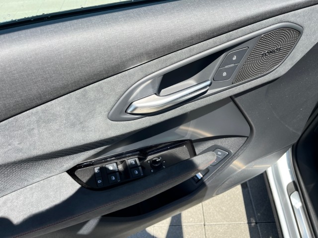 AUDI Q3 Sportback e-hybrid 200 kW S tronig-image-10