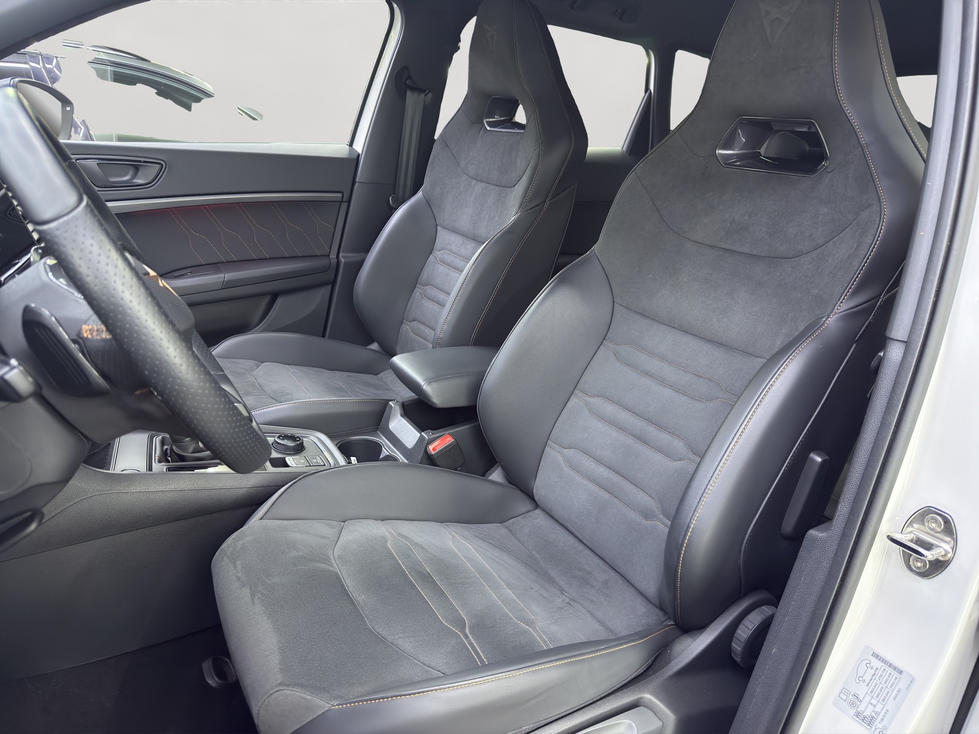 CUPRA Ateca 2.0TSI VZ 4Drive DSG-image-11