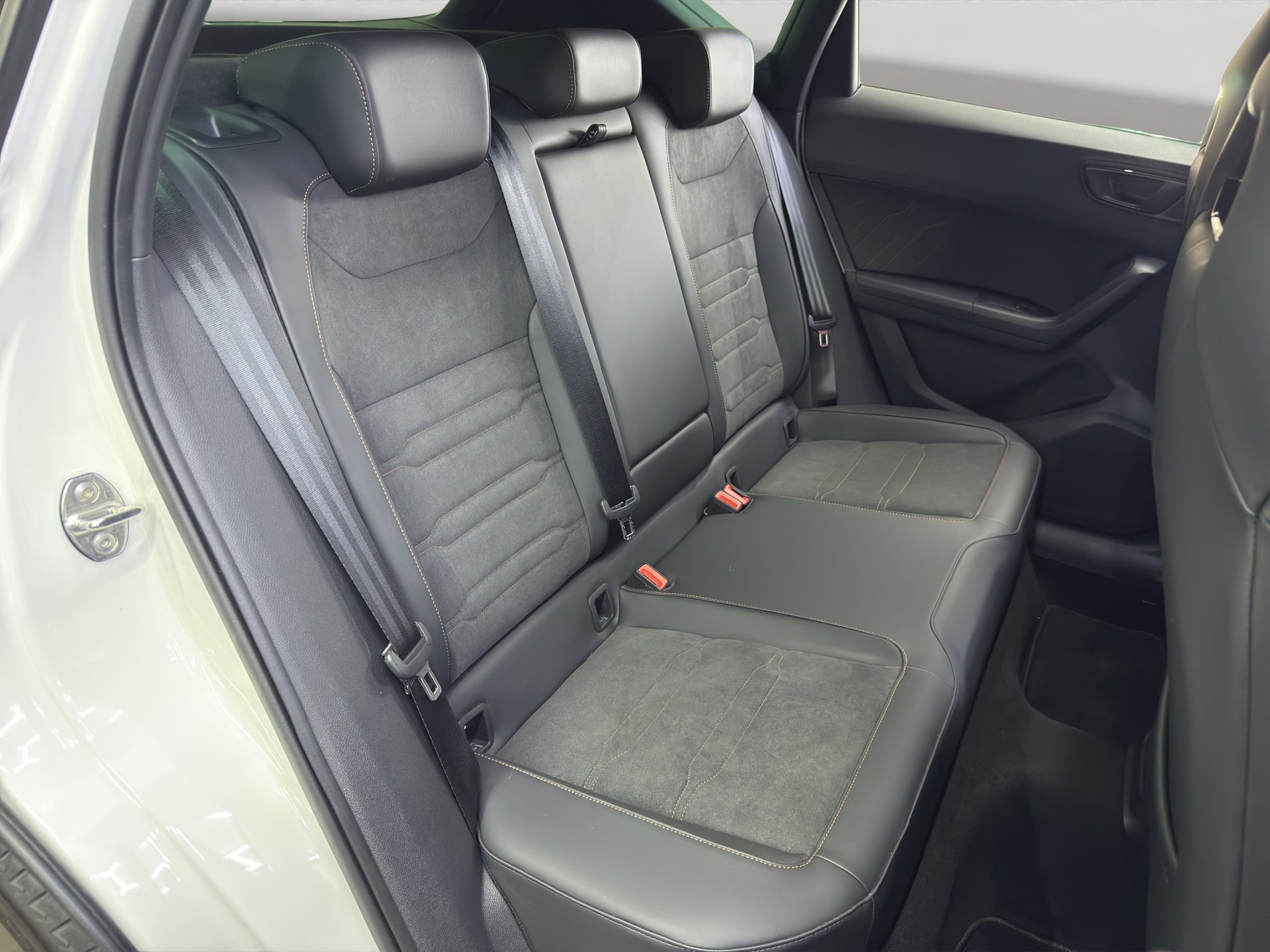 CUPRA Ateca 2.0TSI VZ 4Drive DSG-image-14