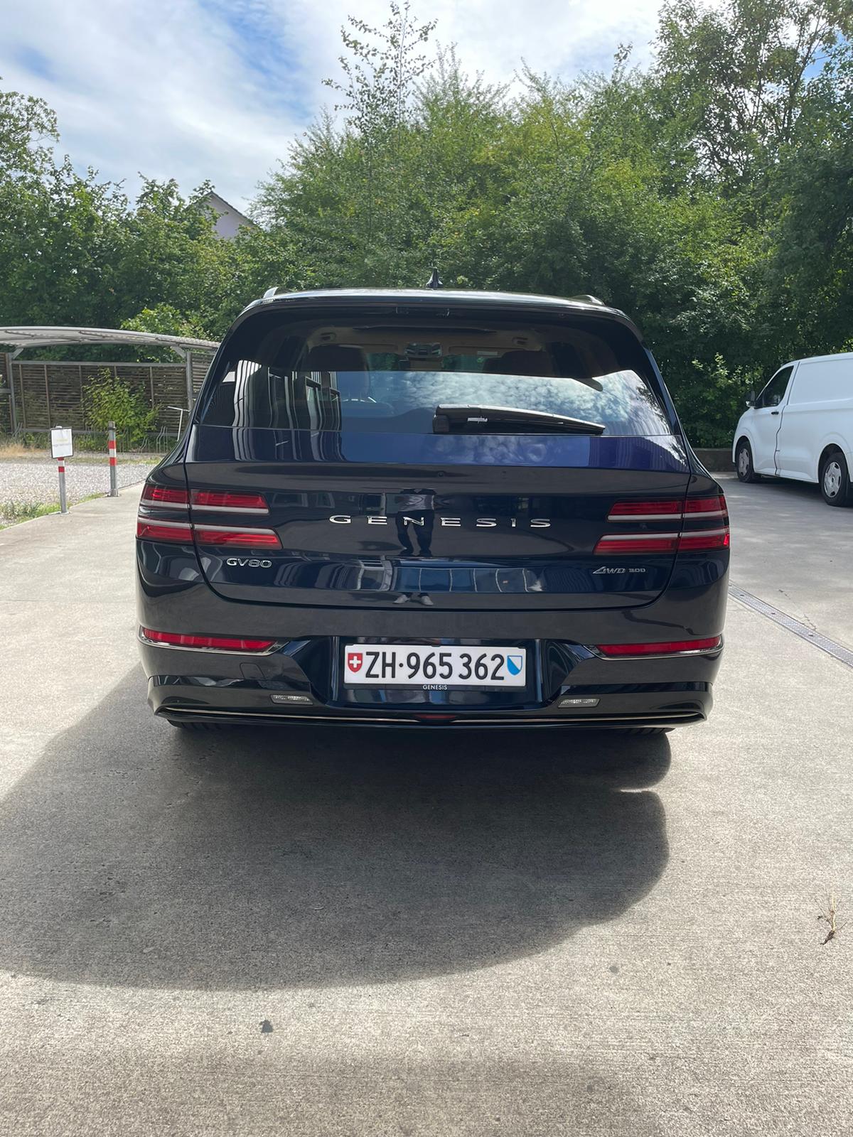 GENESIS GV80 3.0 CRDI Luxus 5 Seater AT8 AWD-image-3