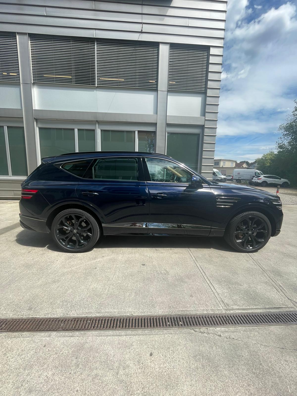 GENESIS GV80 3.0 CRDI Luxus 5 Seater AT8 AWD-image-5