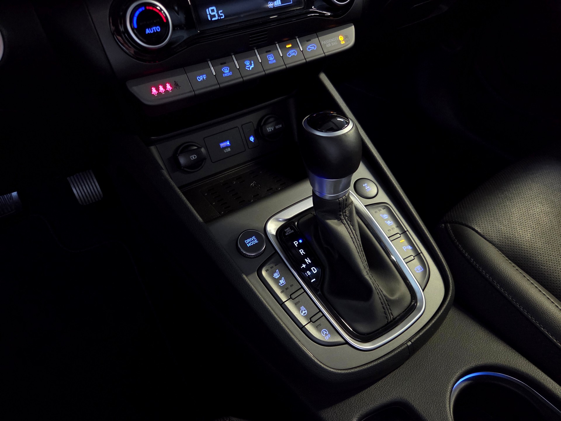 HYUNDAI Kona 1.6 T-GDi Vertex 4WD-image-14