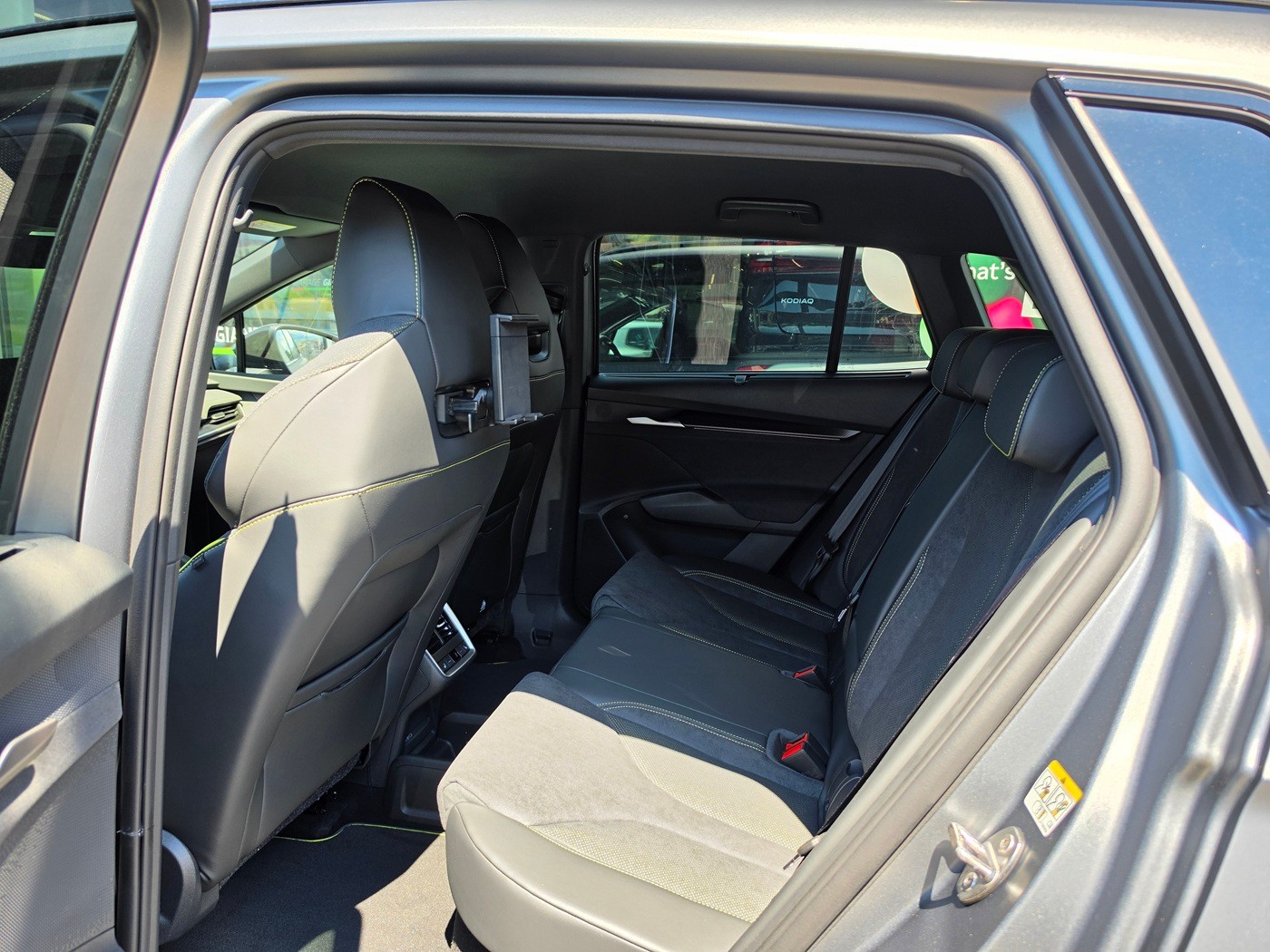 SKODA Elroq RS 4x4-image-8