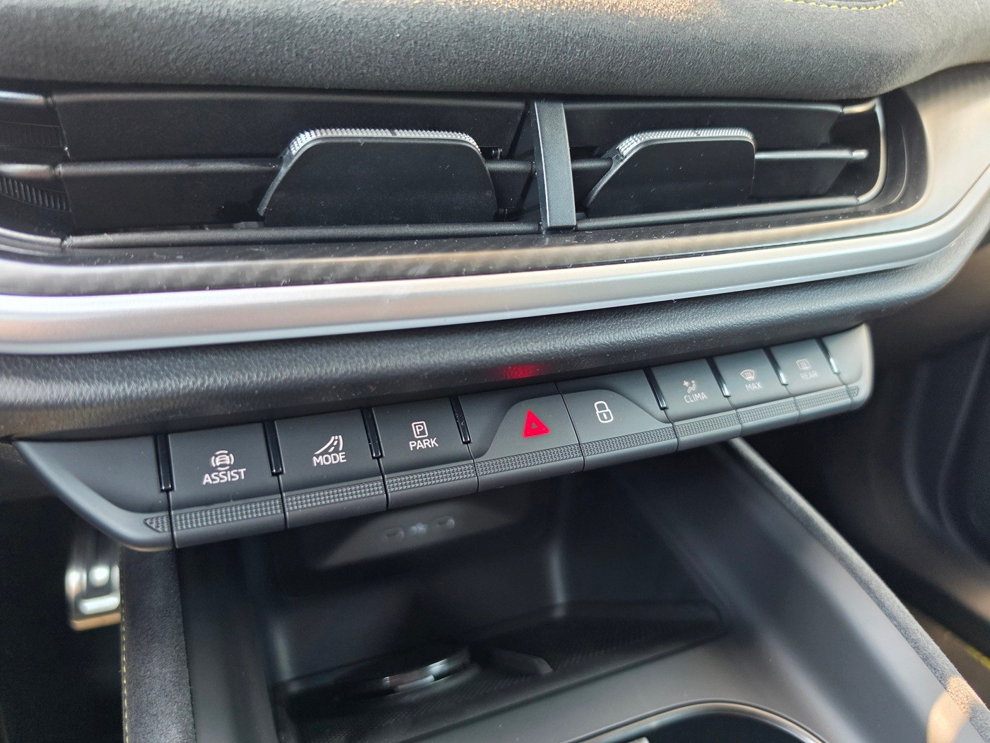SKODA Elroq RS 4x4-image-14