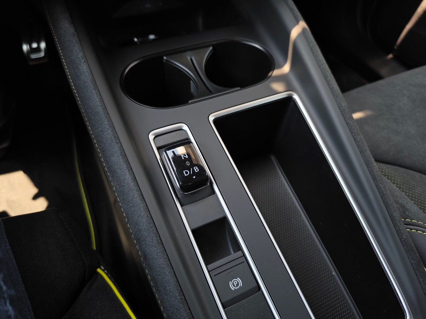 SKODA Elroq RS 4x4-image-15