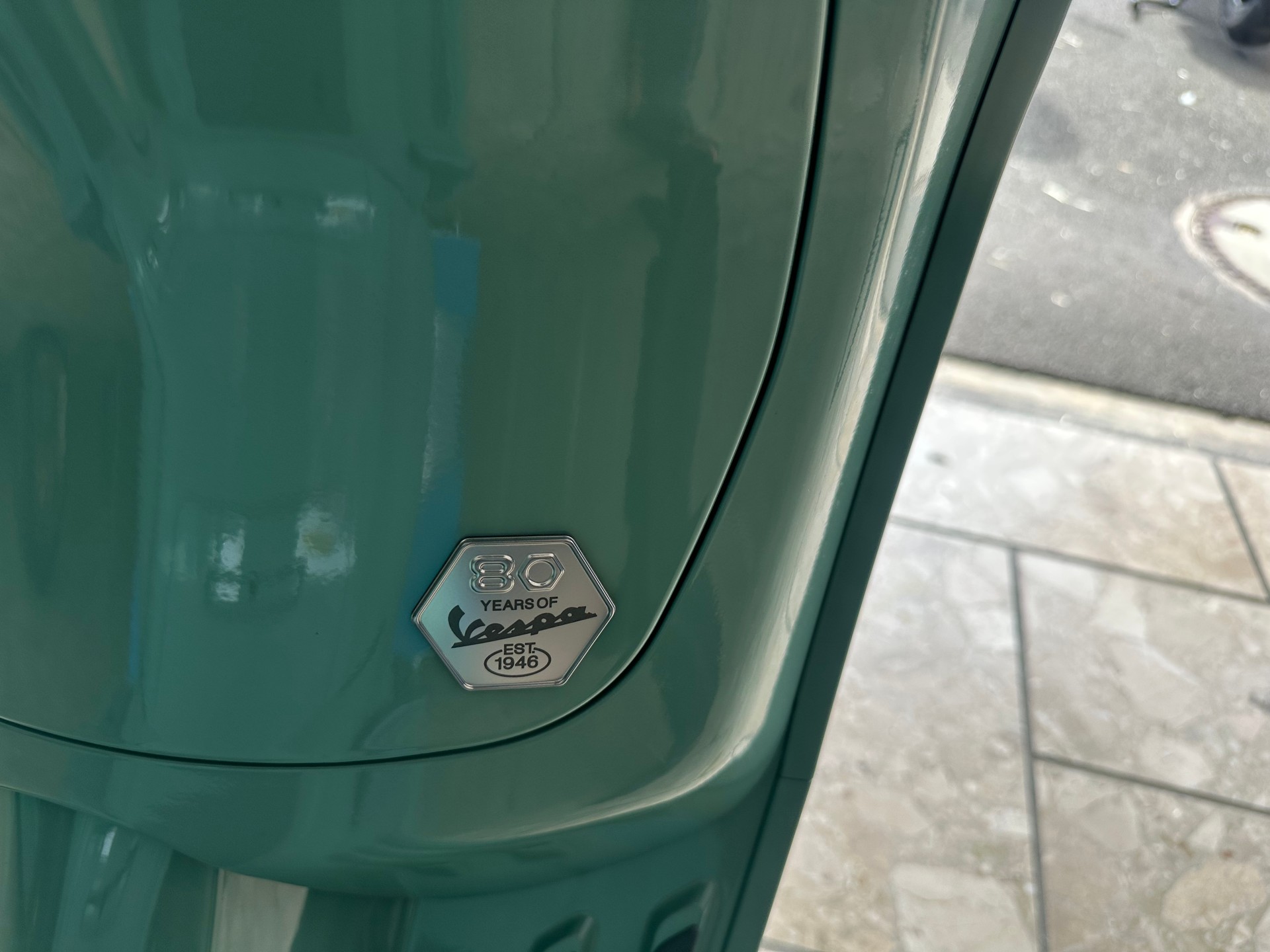 PIAGGIO 80 th MY26-image-4