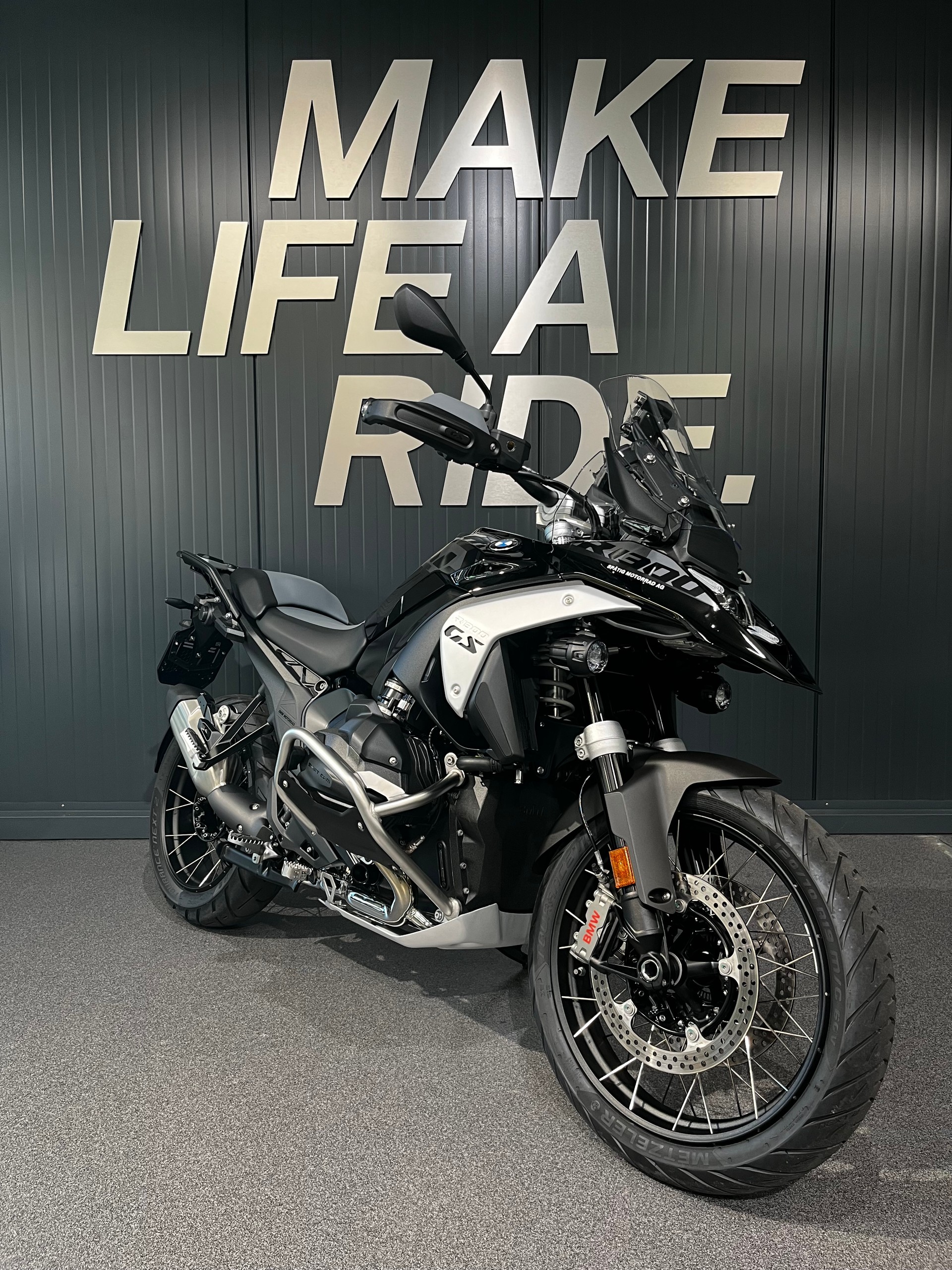 BMW R 1300 GS-showroom-element-1