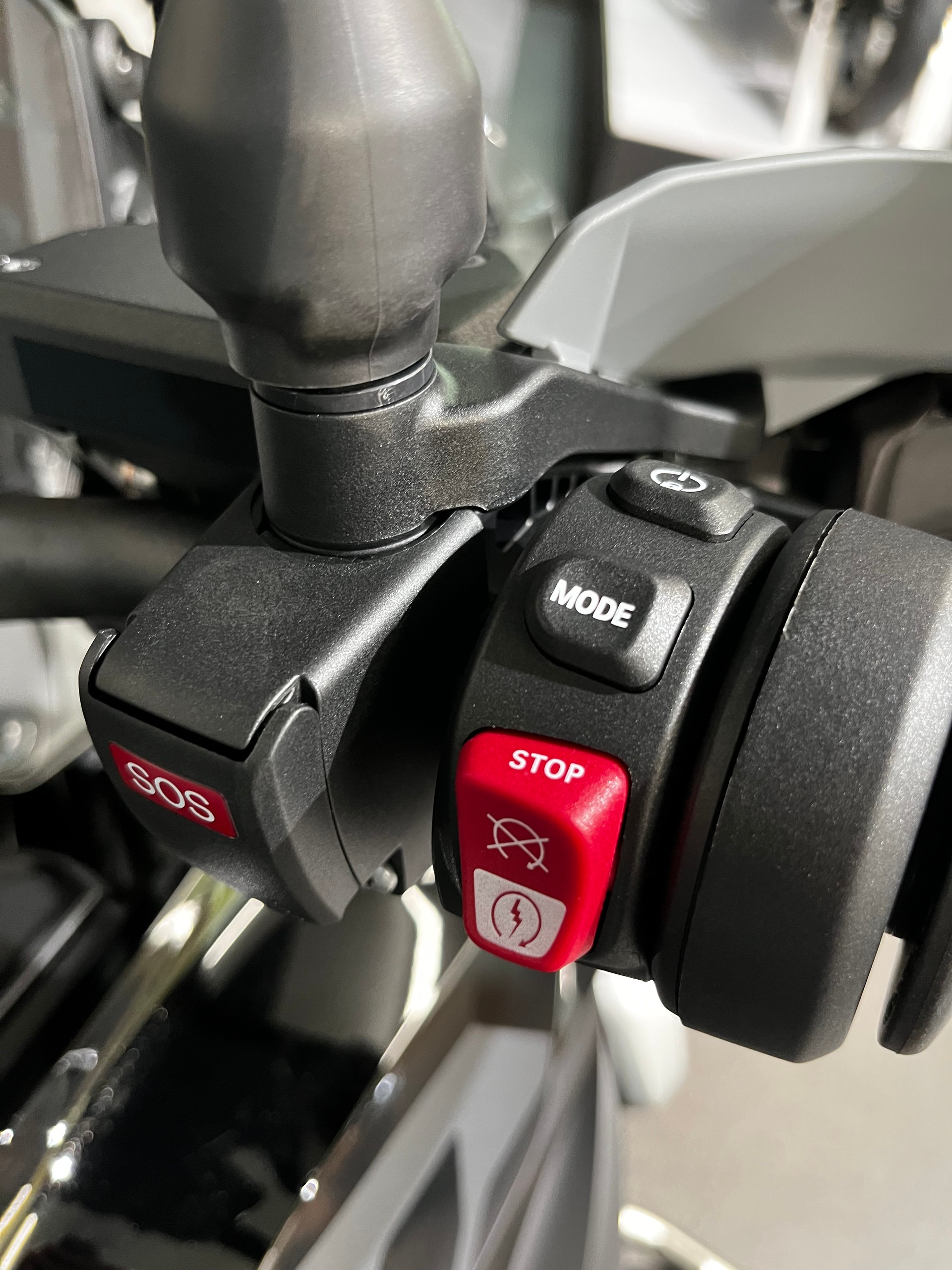 BMW R 1300 GS-image-4