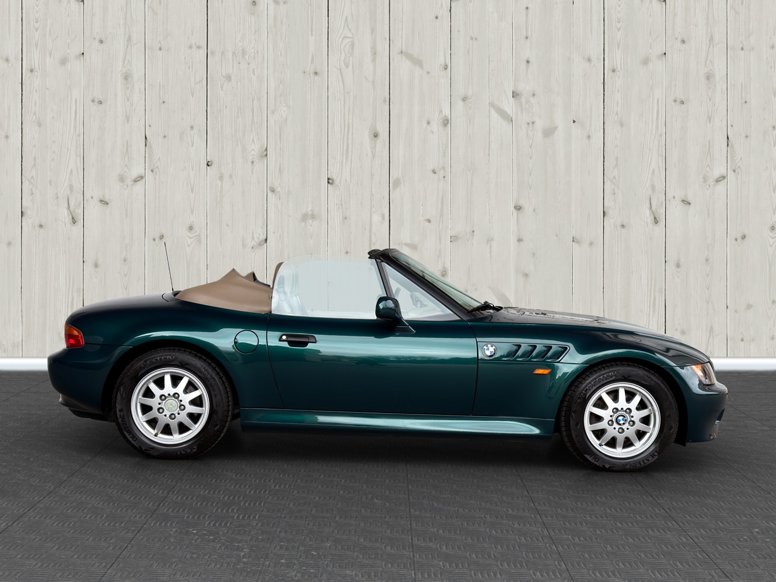 BMW Z3 1.9i Roadster-image-6