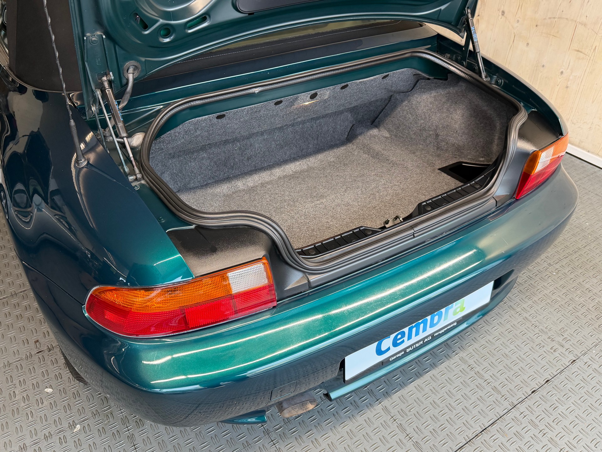 BMW Z3 1.9i Roadster-image-12