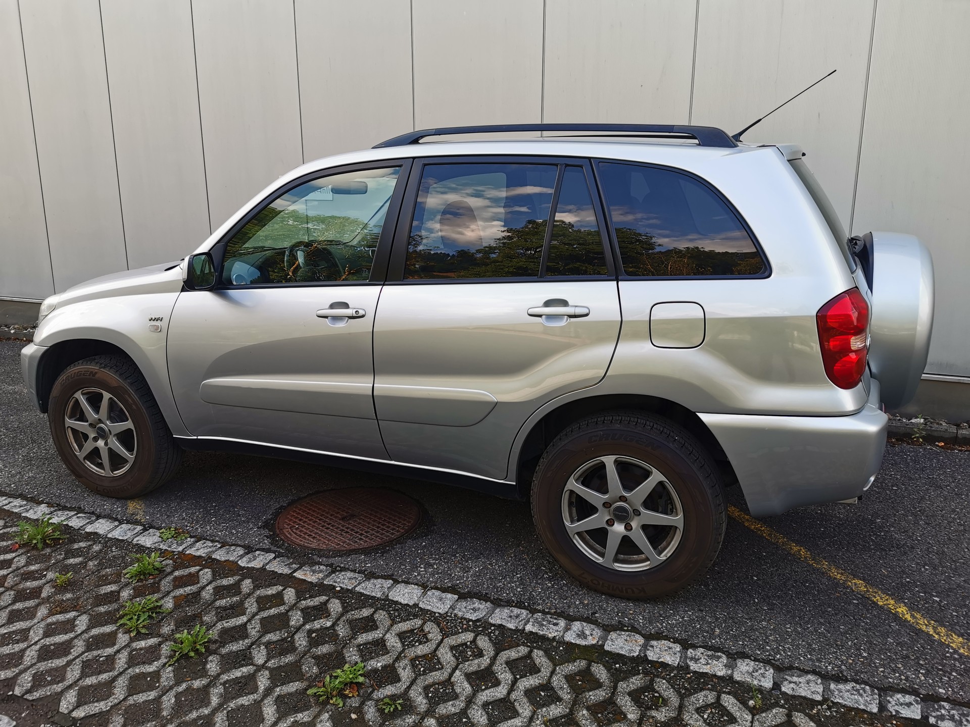 TOYOTA RAV-4 2.0 16V Linea Sol-image-4